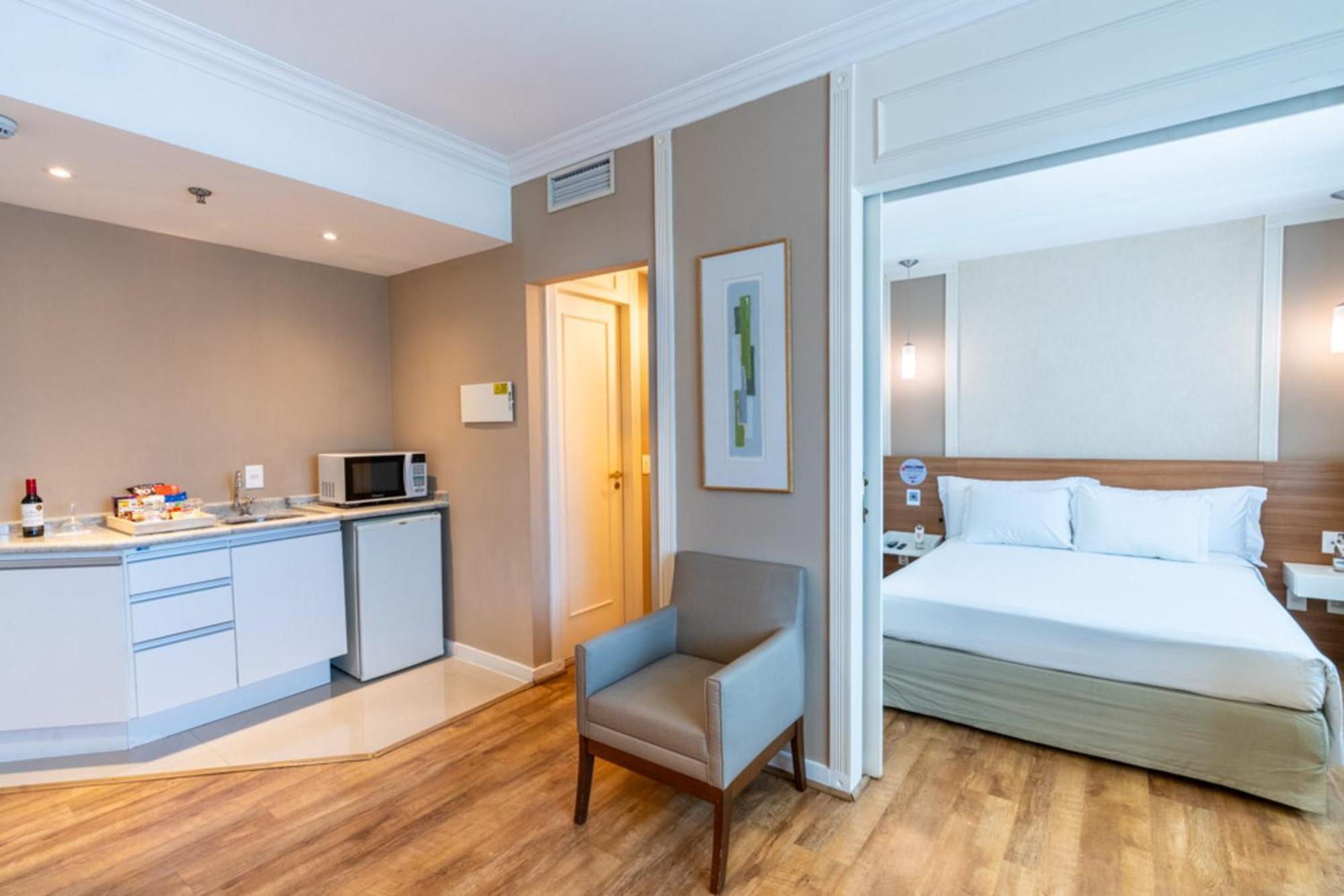 Intercity The Universe Paulista Otel