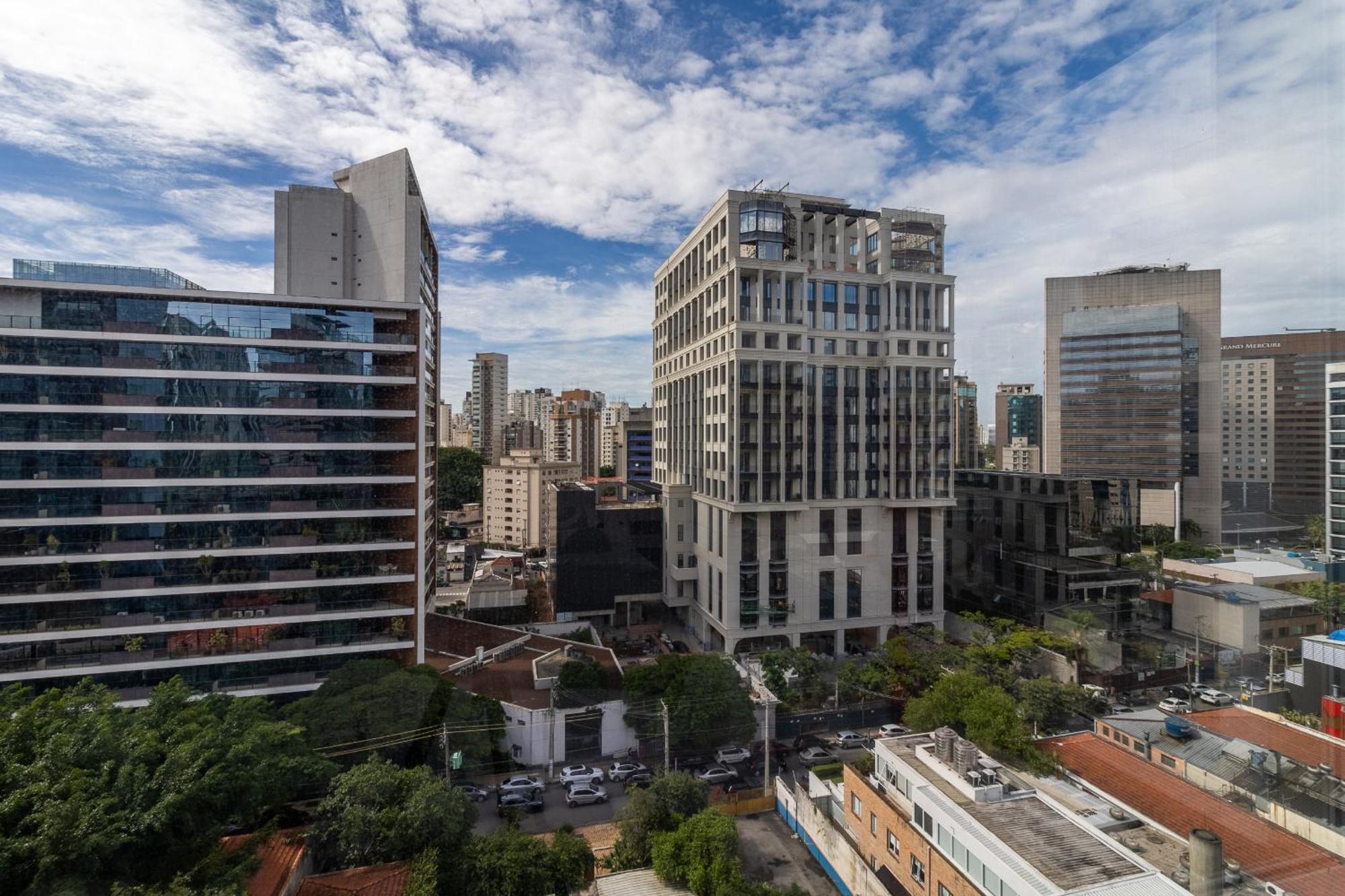 Apartamento Akile Ferreira Lobo Itaim - Vncel *