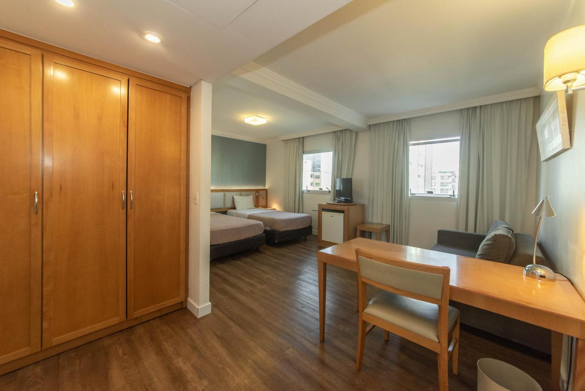 Charmoso Flat Na Oscar Freire Apartemen