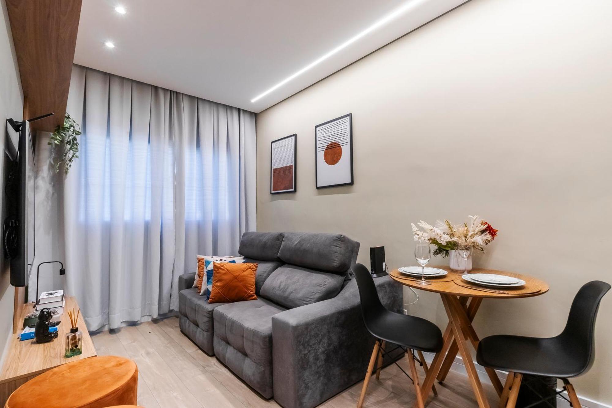 Daire Apto Quarto E Sala Completo Prox Paulista Com Vaga De Garagem