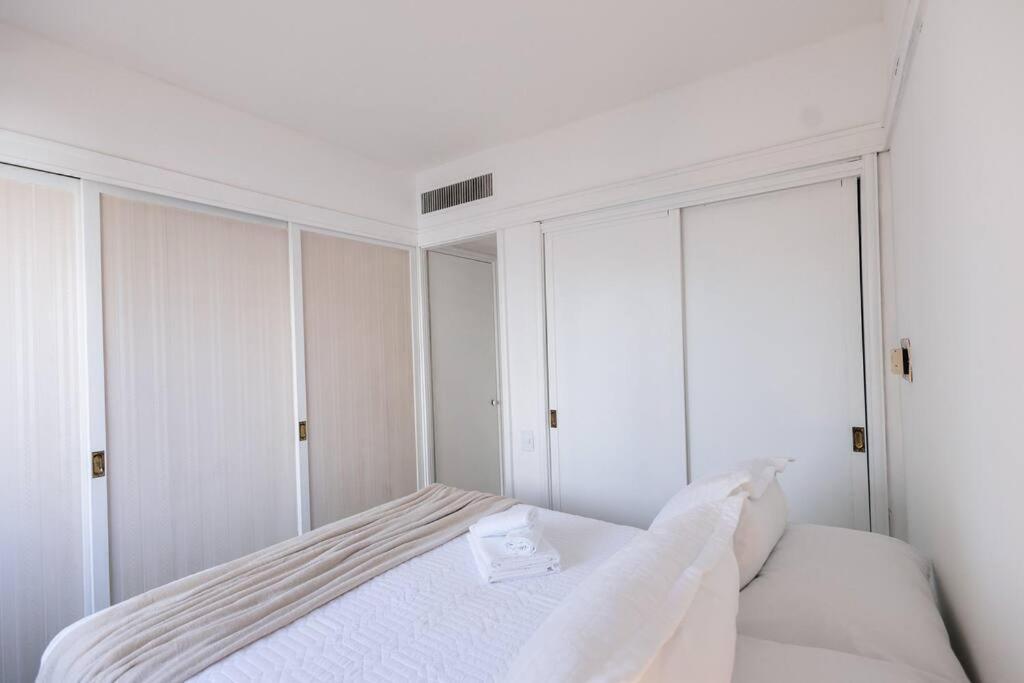 Flat 1712 - 1712 •le Premier Jd. Paulista