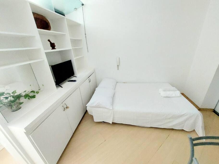 45 Casa Da Vovo Av Paulista X Metro Brigadeiro Pro Matre Wifi 300 * Sao Paulo