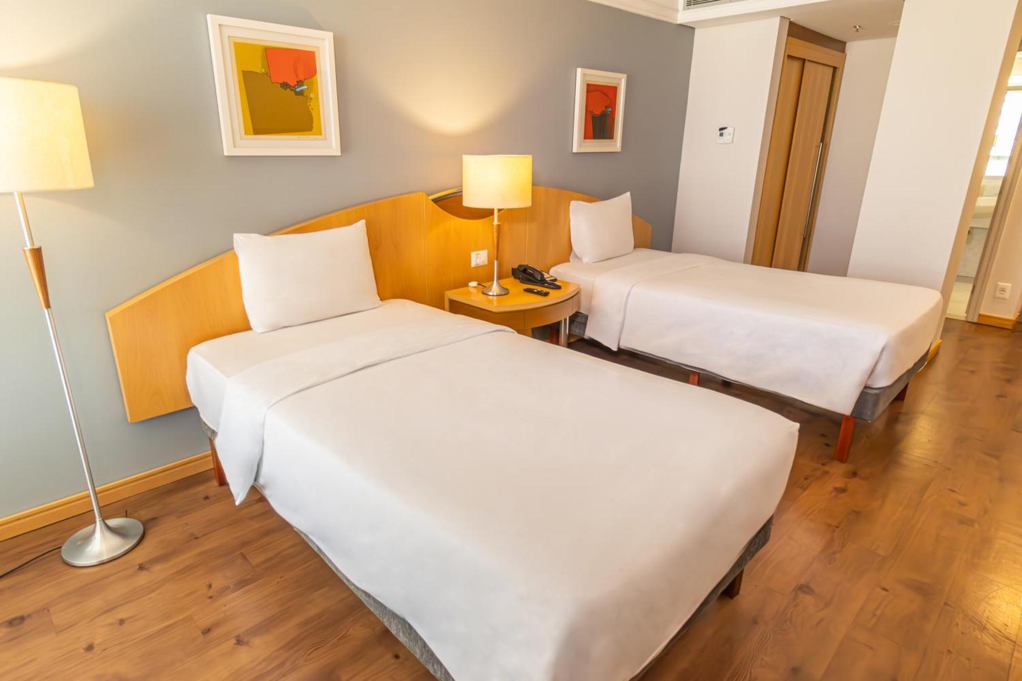 Nacional Jaragua Hotel 4*