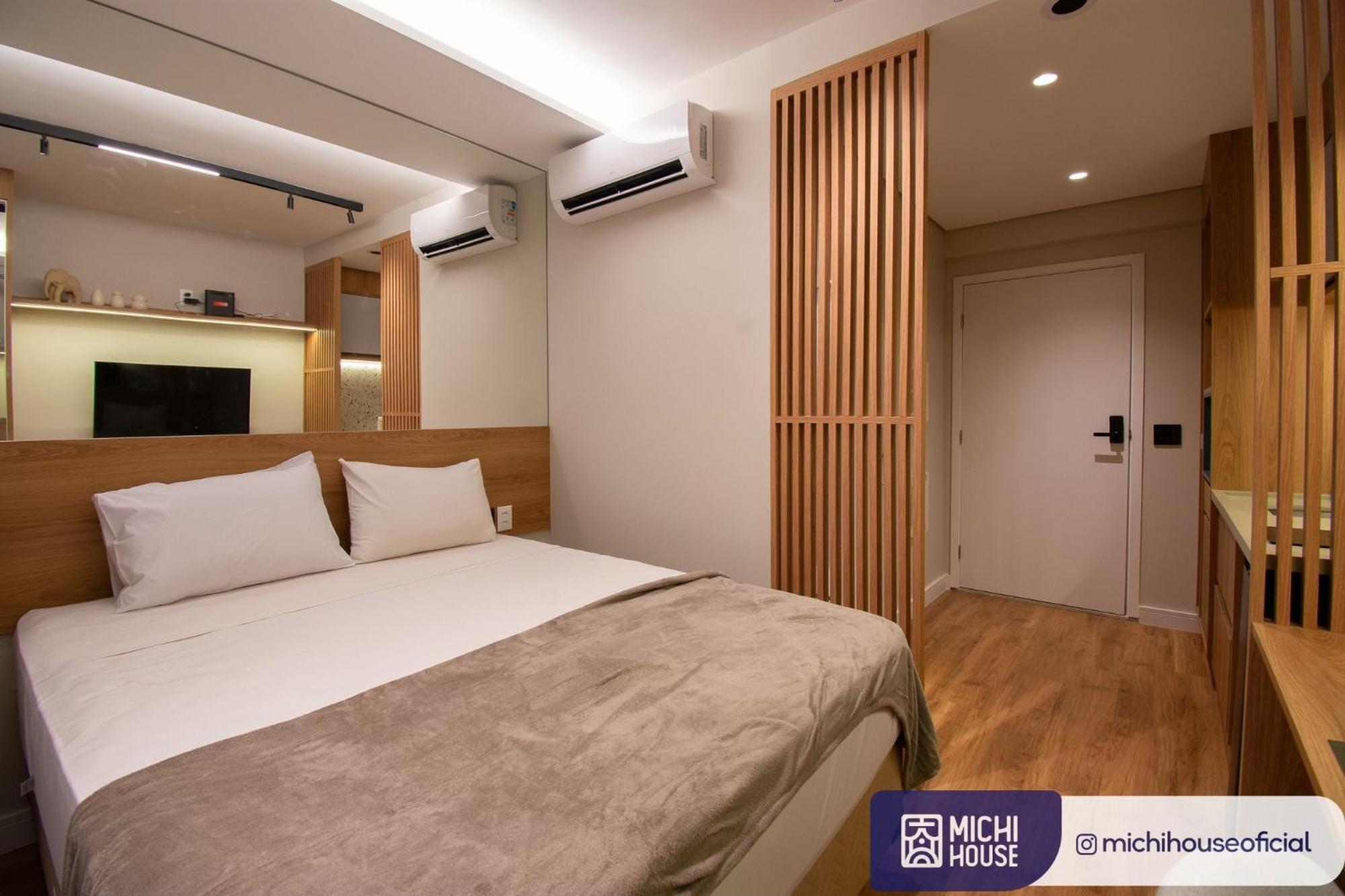 Moderno Studio No Paraiso/vl Mariana Ac/wf Daire