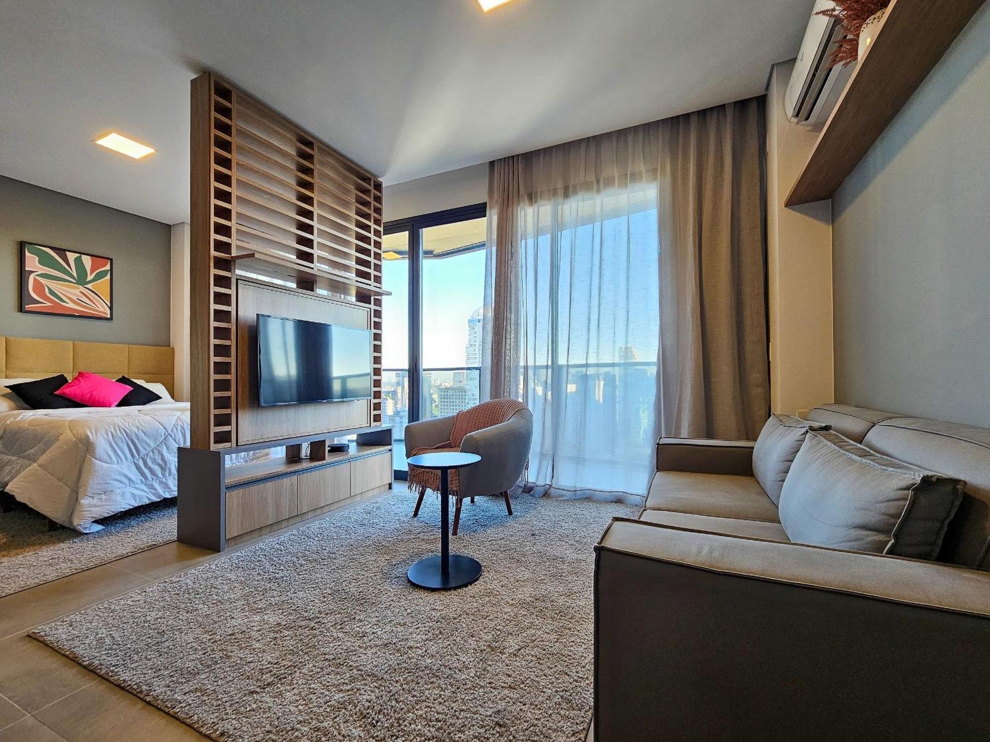 Vn Millenium By Housi Apartment