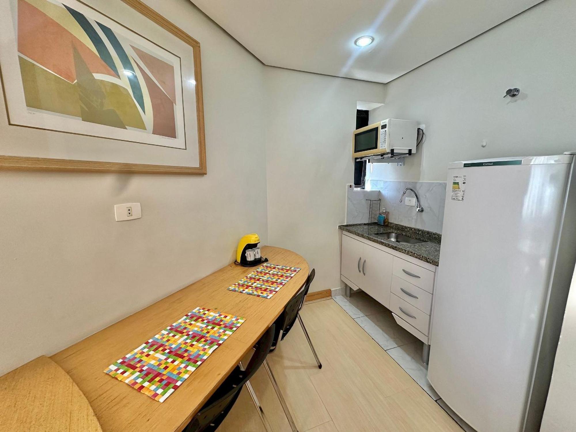 Flat Bienal Ibirapuera Uh403