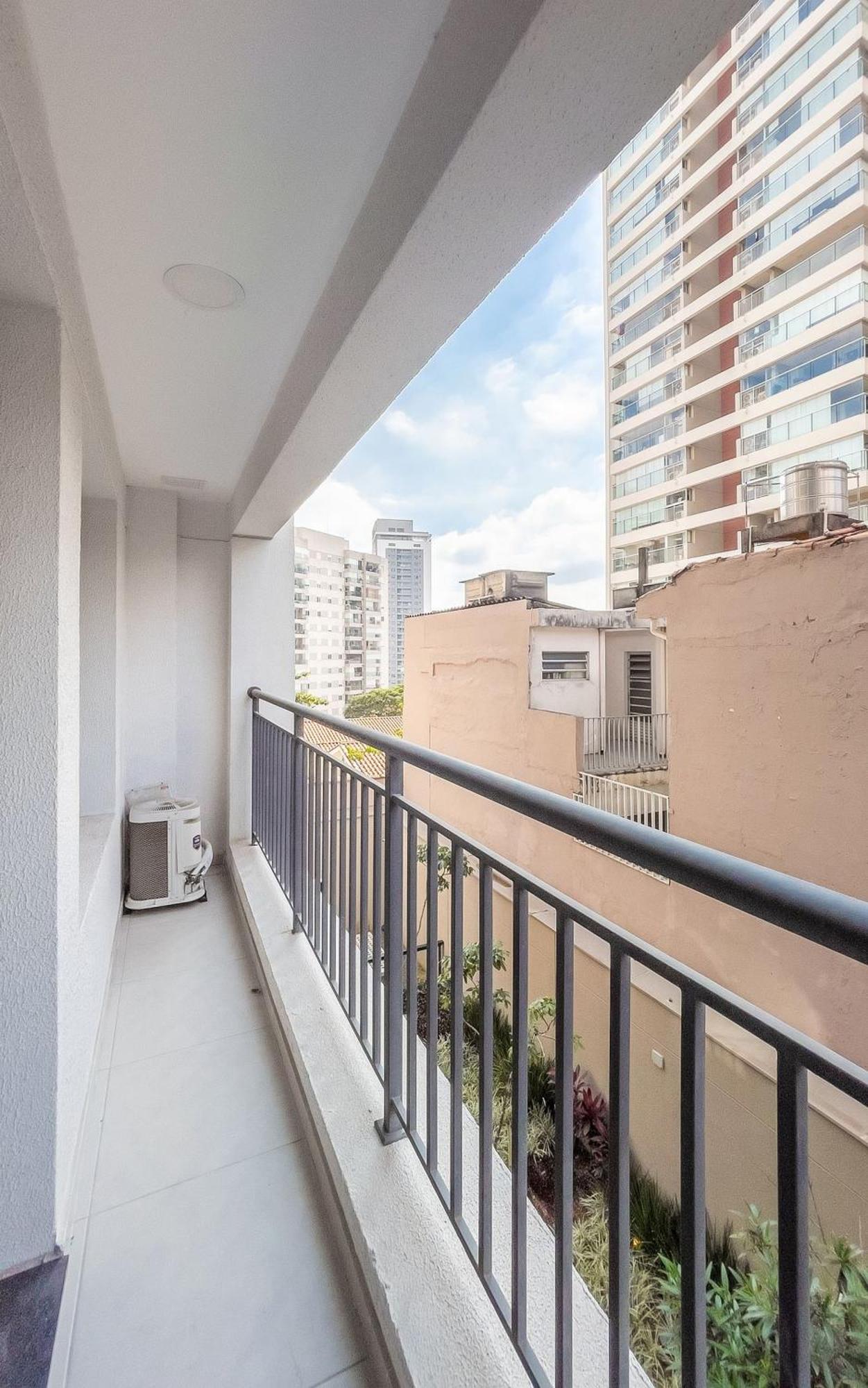Holiday home Completos Ao Lado Do Metro, Madalena *