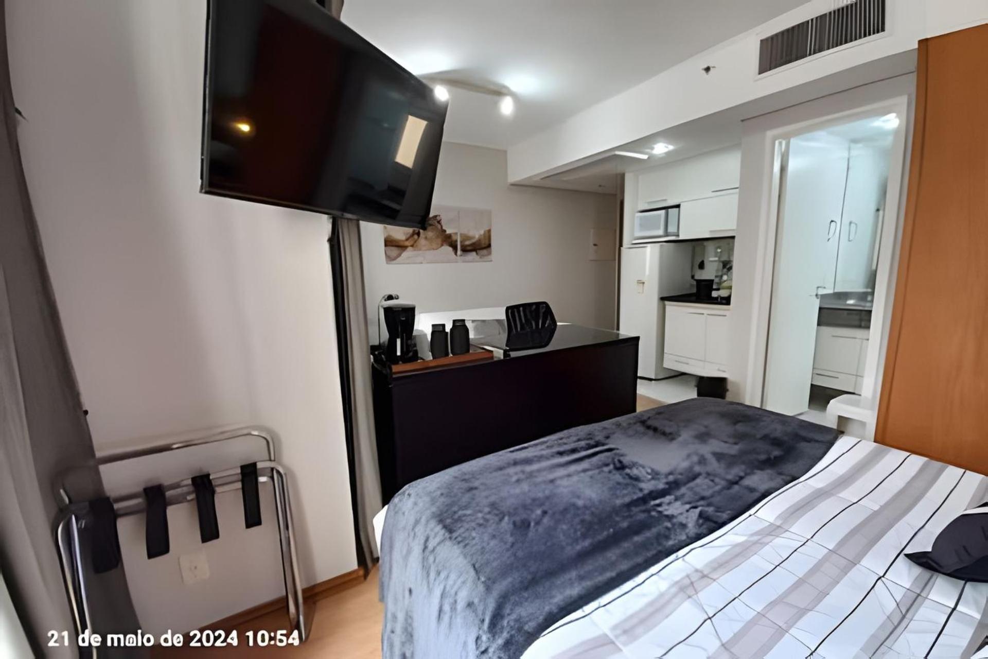 Hotel Uh 508 Flat Moema Av. Rouxinol 4*
