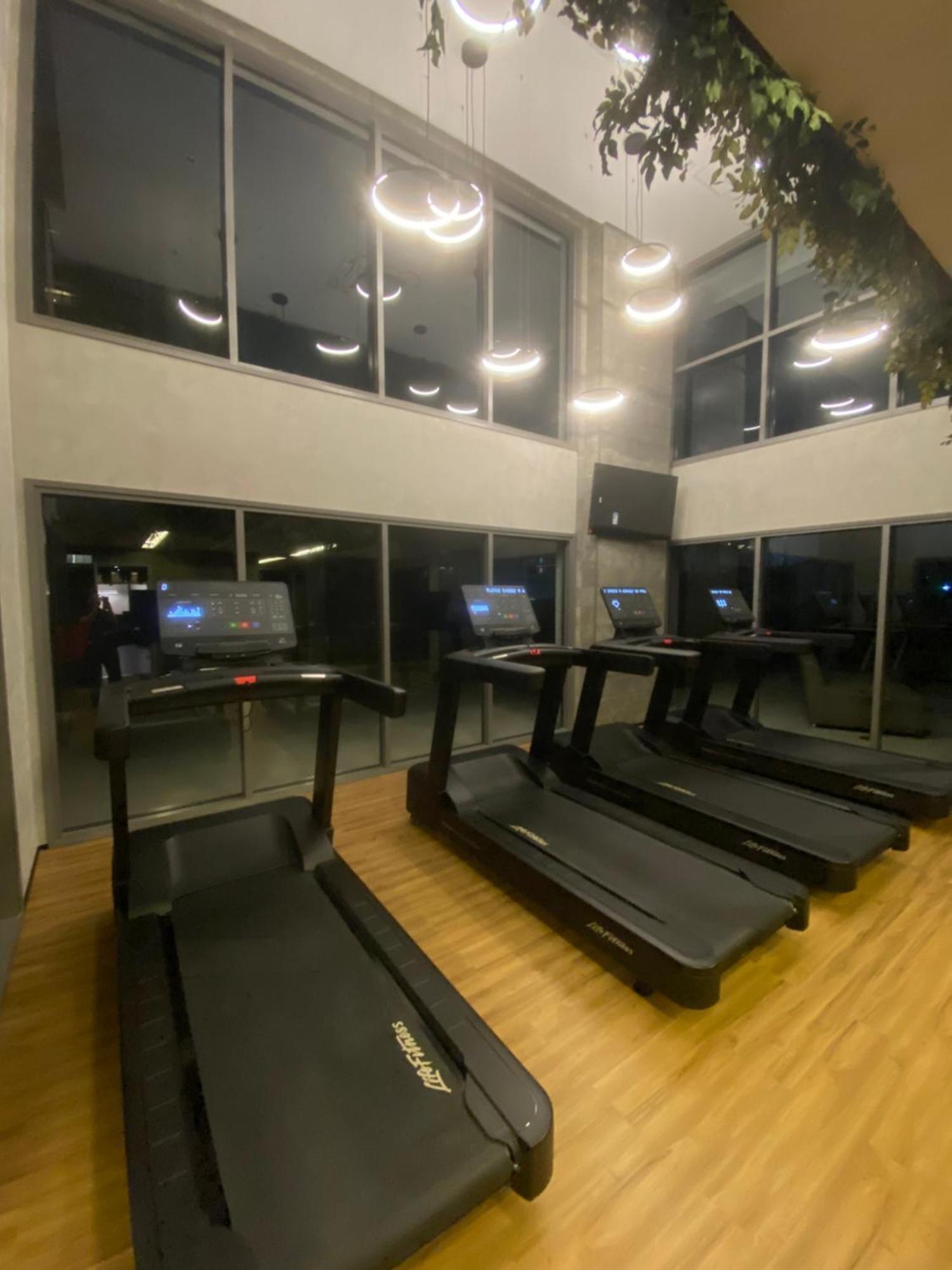 Apartment 509 - Lindo Ao Lado Do Metro E Shopping Com Alexa *