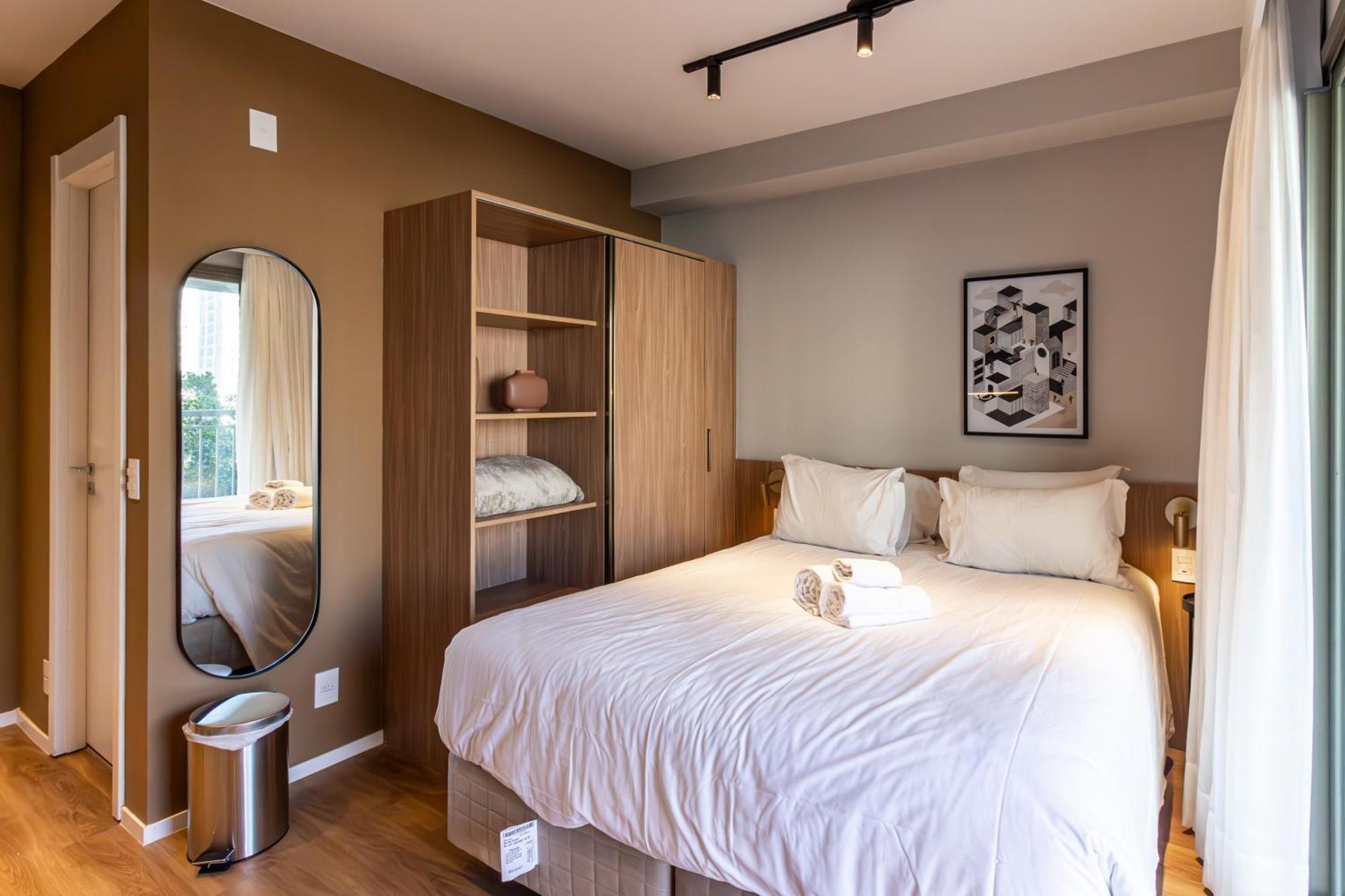 360 Paraiso Apartment