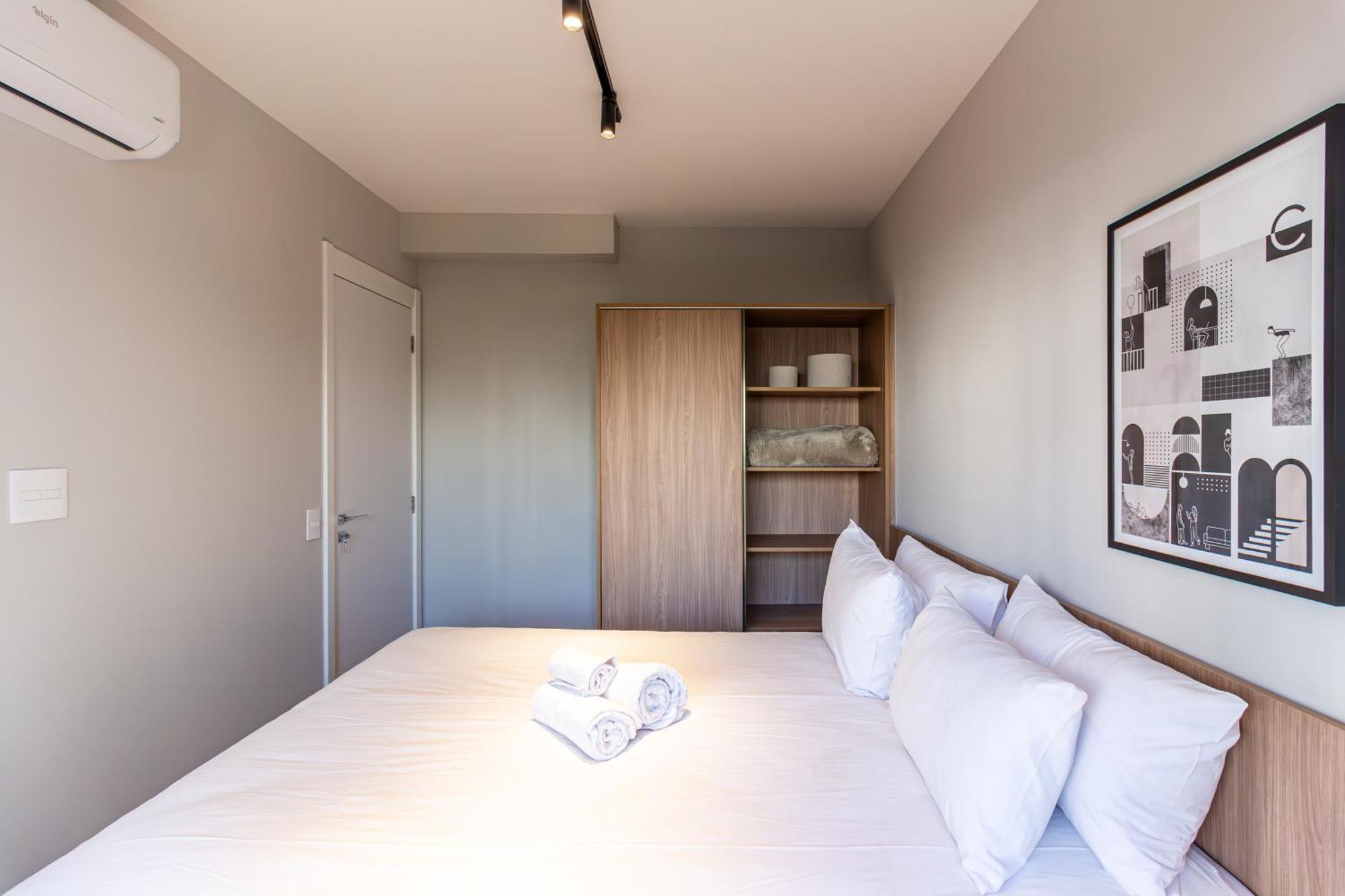 360 Paraiso Apartment