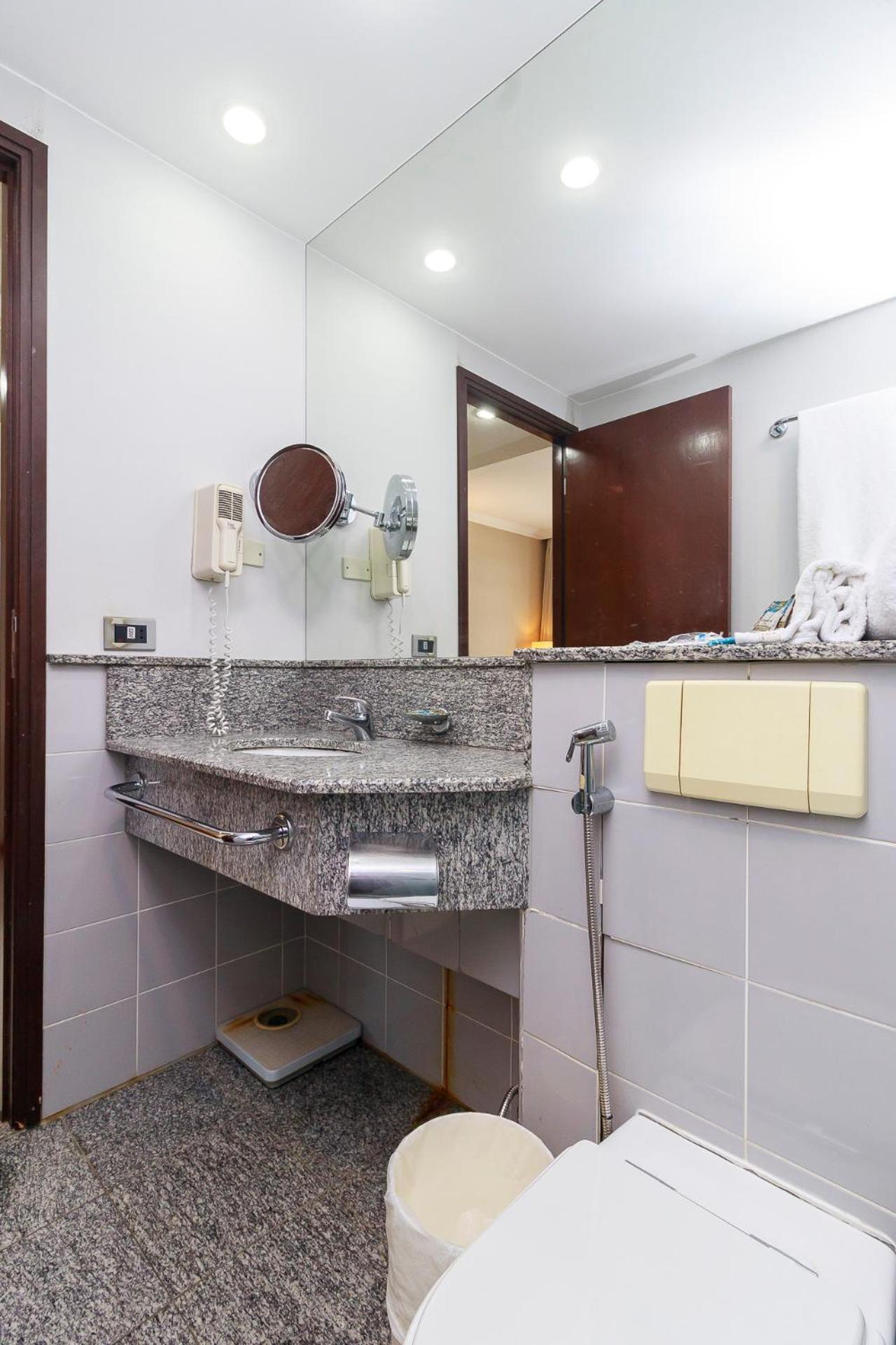 Flat Executivo Verbo Divino 4* Sao Paulo