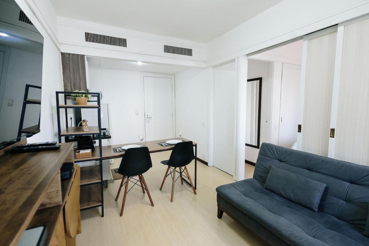 Flat 1712 - 1712 •le Premier Jd. Paulista *