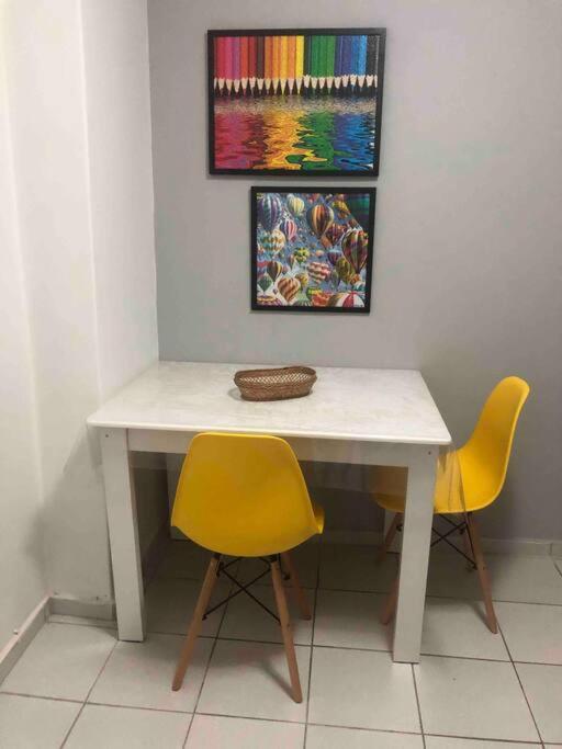 Apto 29 - Pequeno Com Otima Localizacao Apartment *