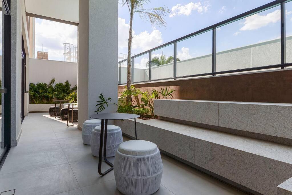 Apartment In - 100m Metro Saude, Loadd