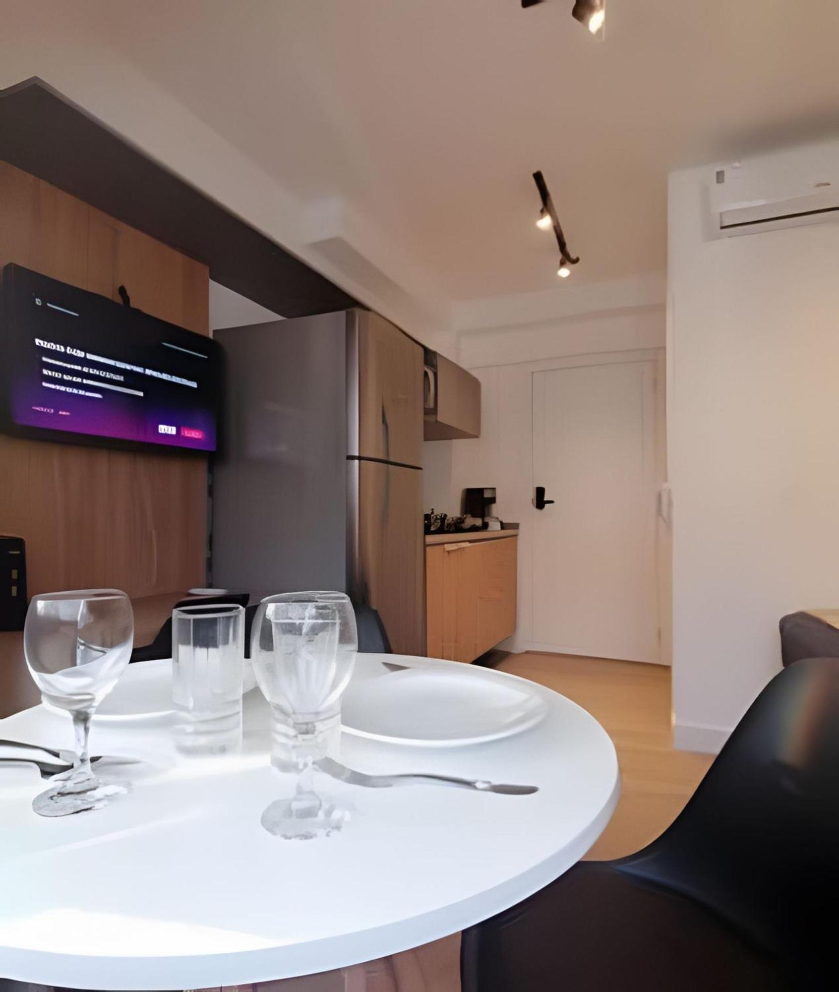 Ap R.pamplona Cd704 Trianon Masp Apartment *