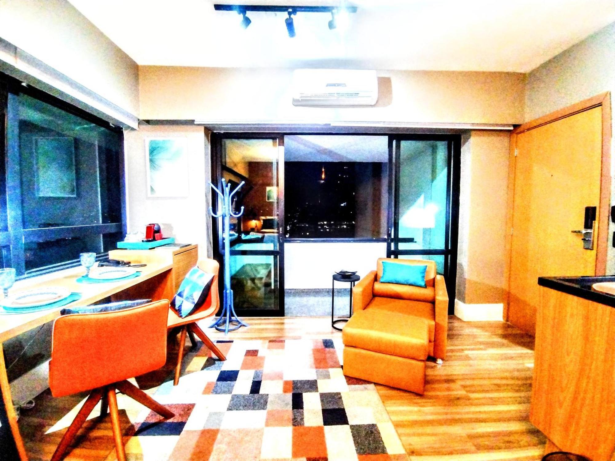 Master Deluxe Varanda - Premium Blue Tree - Av Paulista - Black Edition - By Housenn Sao Paulo