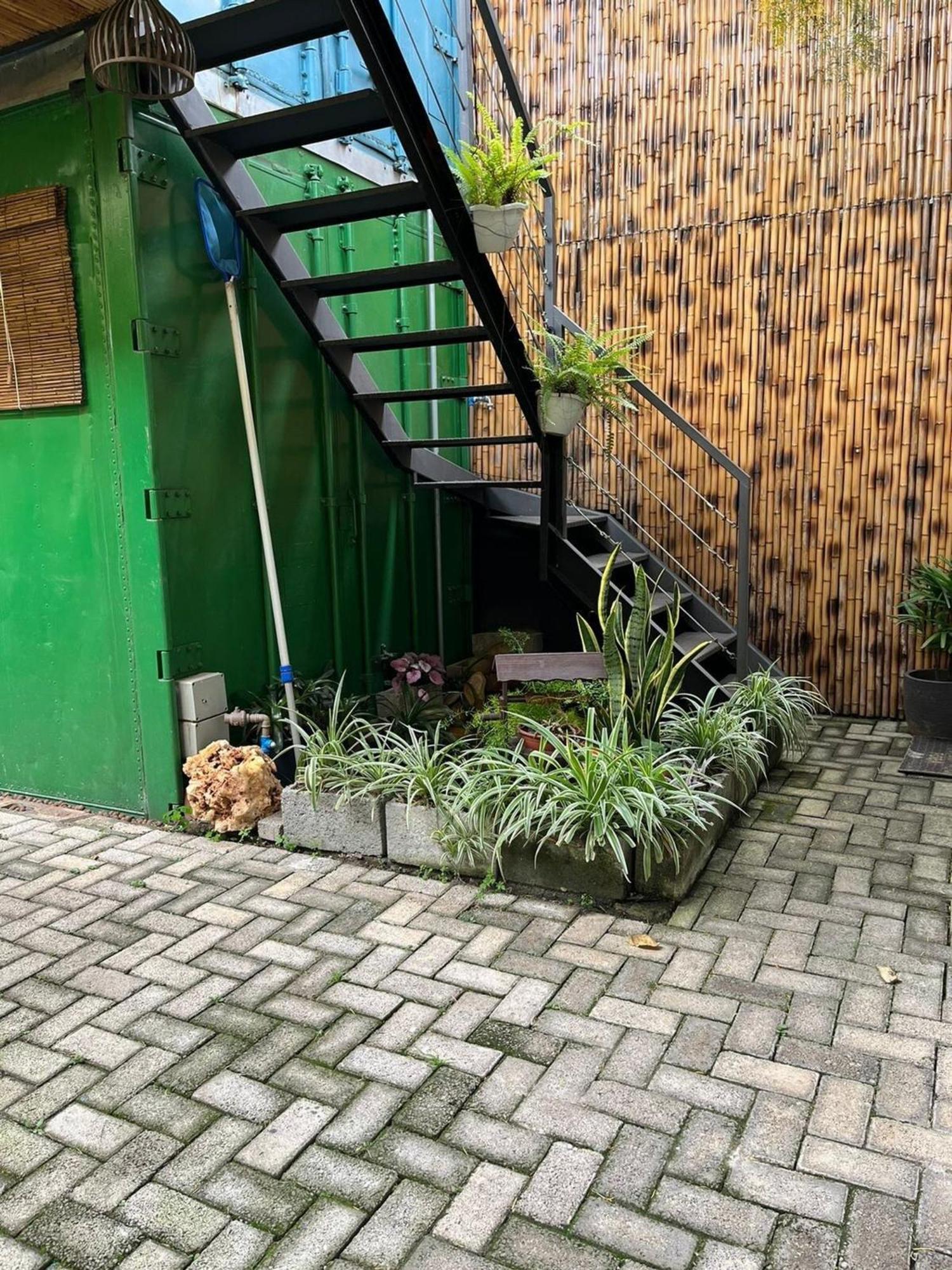 Estudios Conteiners De 02 A 04 Regiao Lapa Rumah liburan