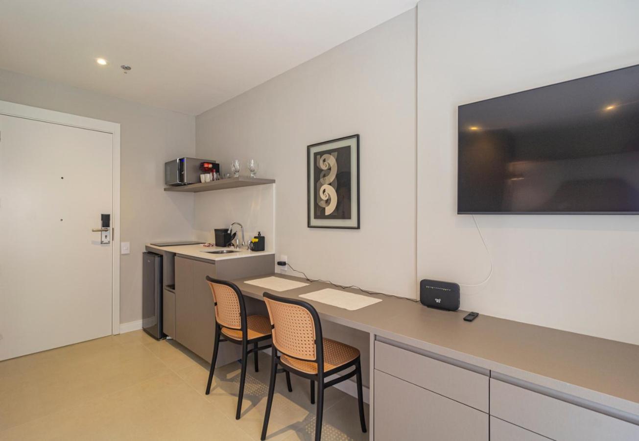 360 Athos Paraiso Apartment