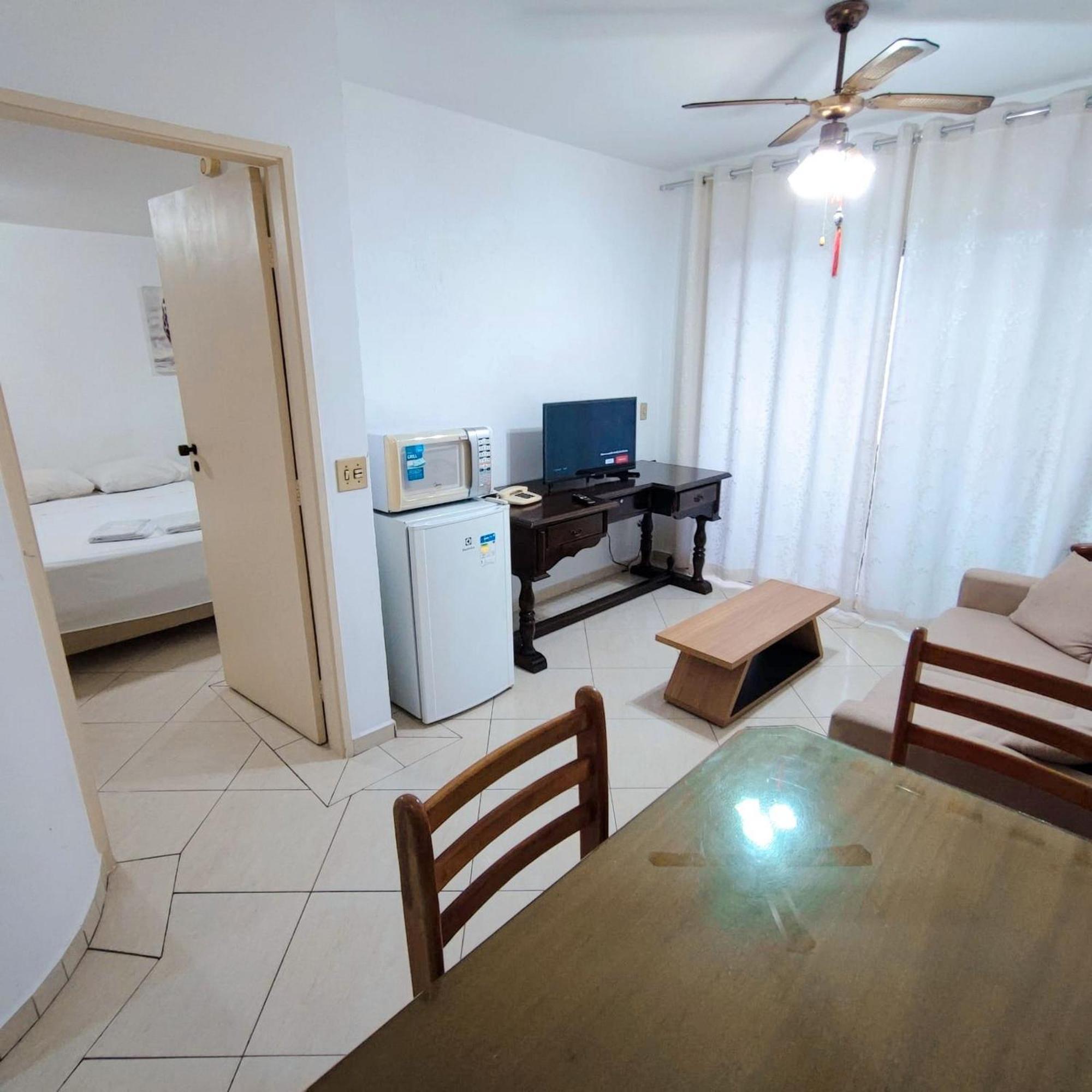 Liberdade 4 Pessoas Garagem,feirinha ,hakka, Hospitais Apartemen *