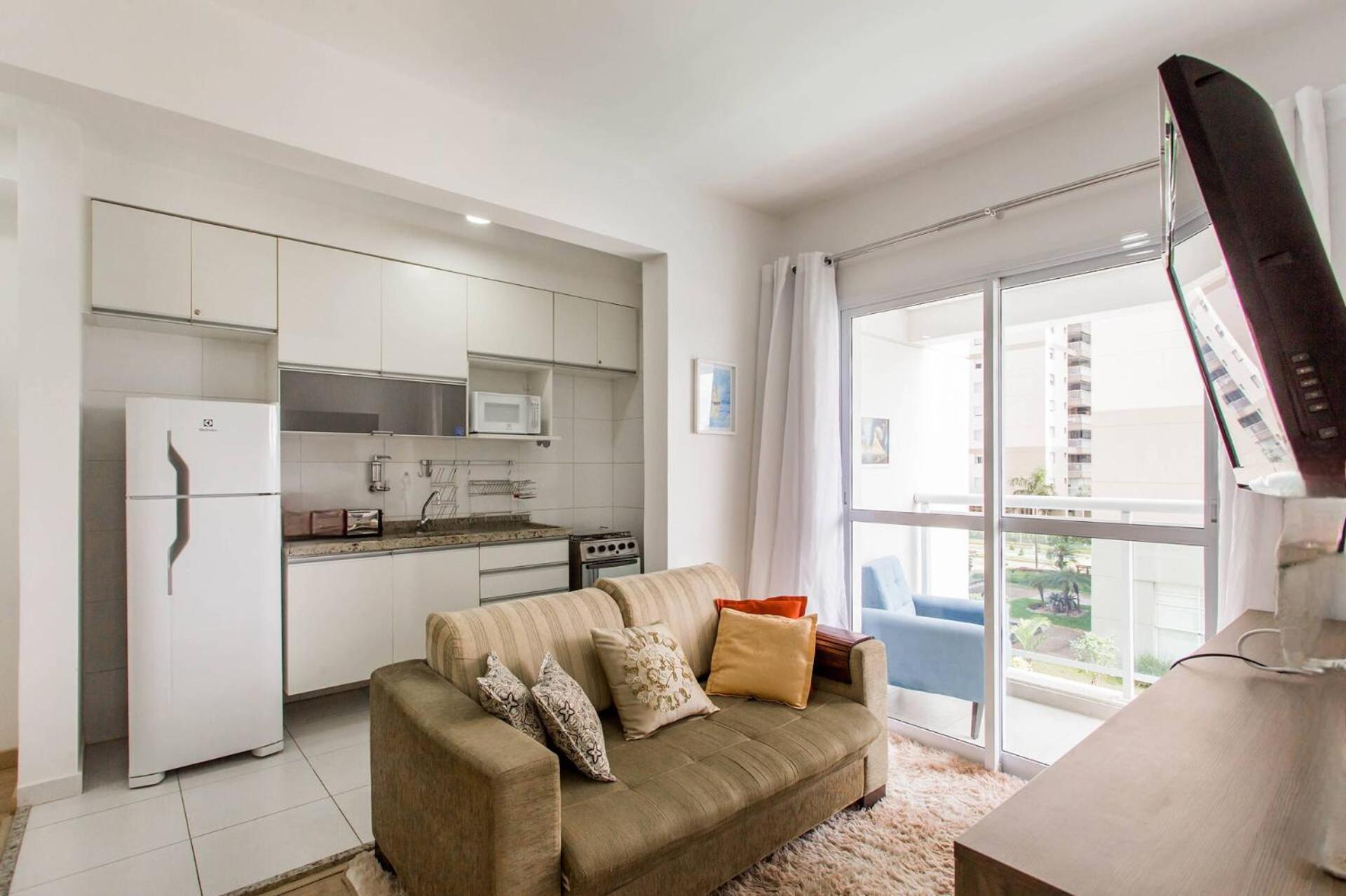 Apartment Very Pleasant And Practical Equipped Good Location *