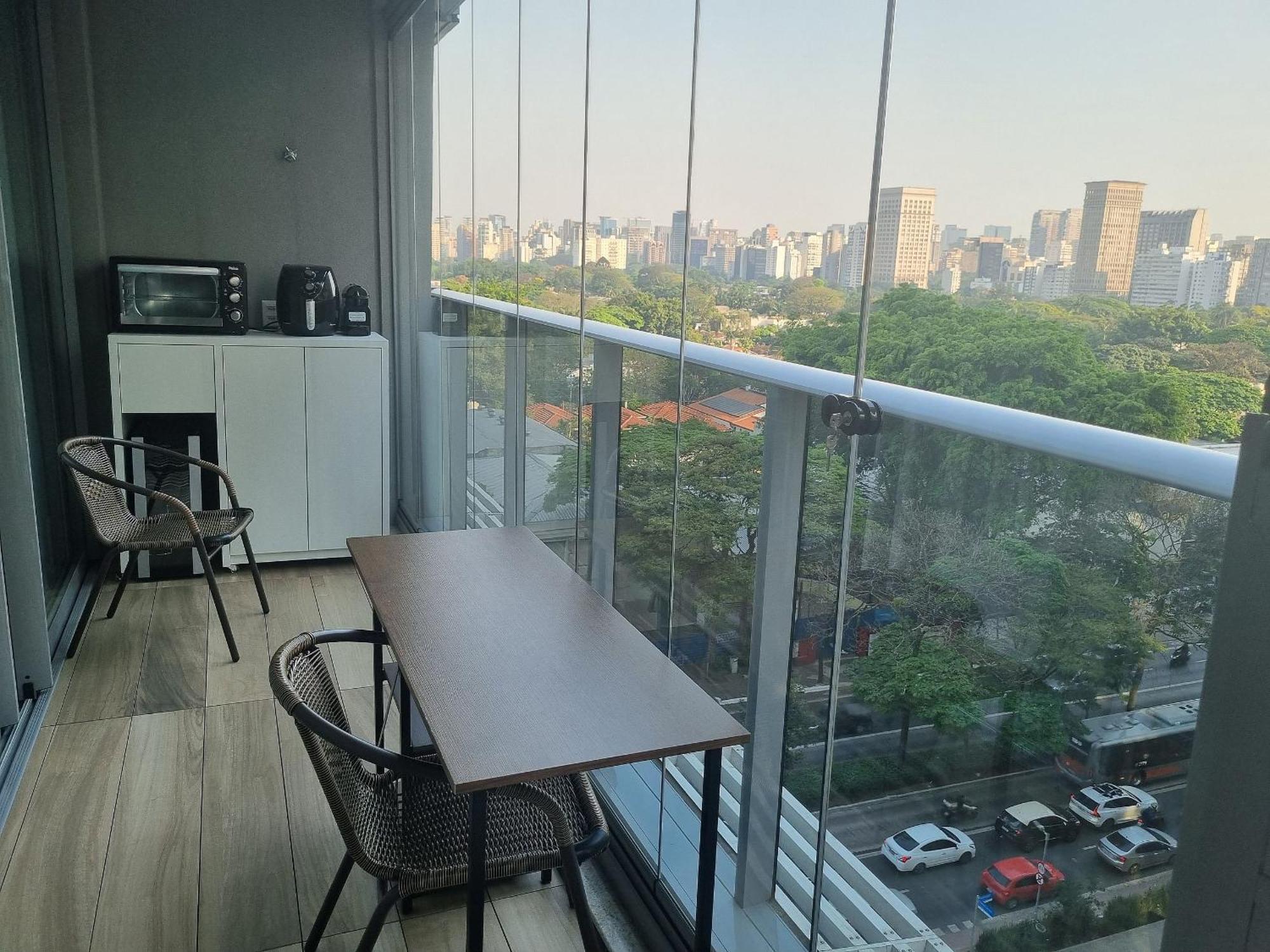 Maravilhoso Apto, Predio Premiado, 40 Metros 2 , Uma Wide Hilton Garden, Localizacao De Sao Paulo, Metro Fradique Coutinho, Garagem Inclusa *