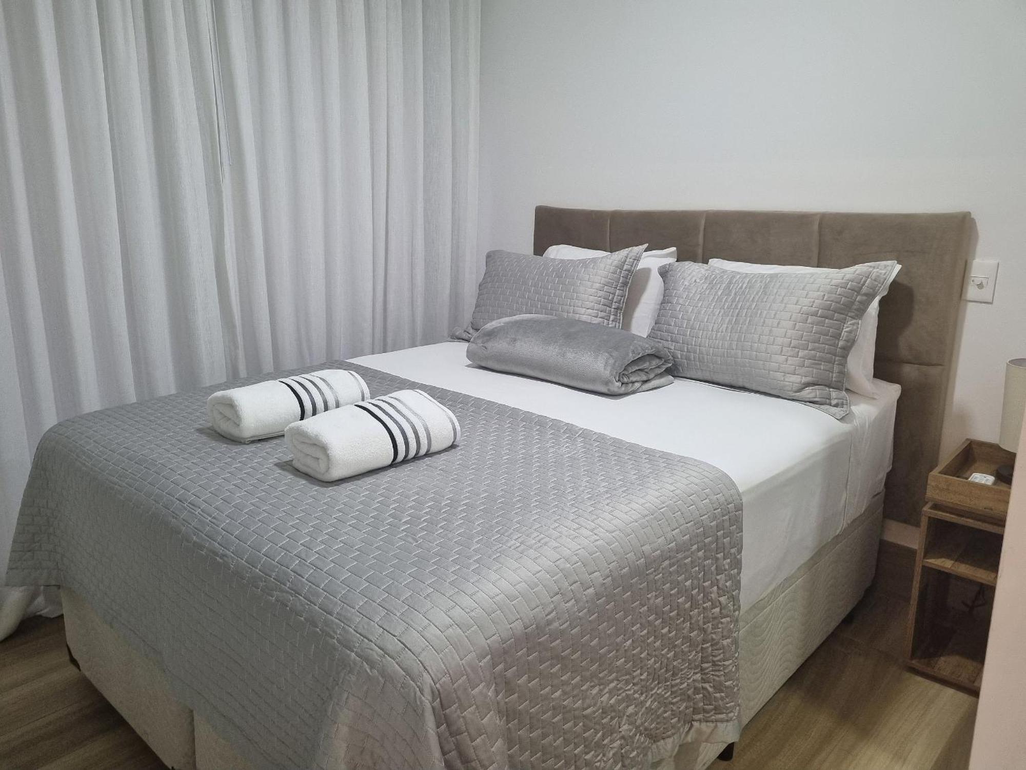 Maravilhoso Apto, Predio Premiado, 40 Metros 2 , Uma Wide Hilton Garden, Localizacao De Sao Paulo, Metro Fradique Coutinho, Garagem Inclusa