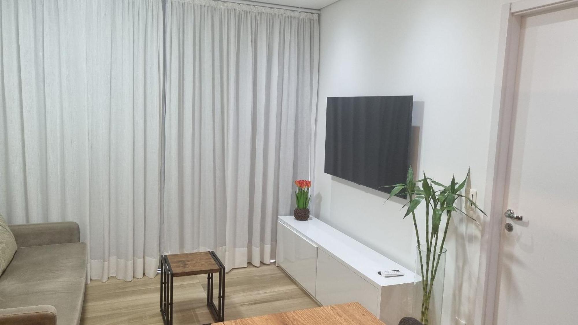 Maravilhoso Apto, Predio Premiado, 40 Metros 2 , Uma Wide Hilton Garden, Localizacao De Sao Paulo, Metro Fradique Coutinho, Garagem Inclusa