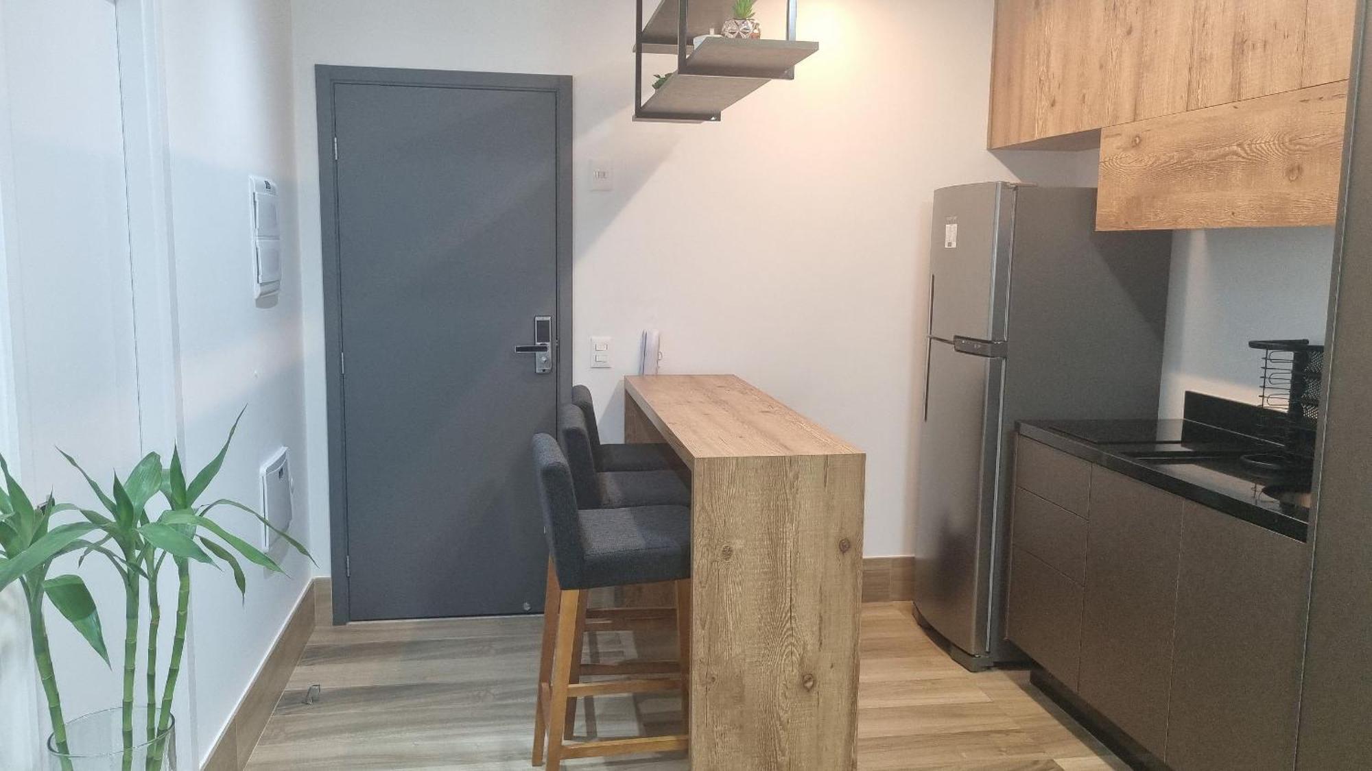 Maravilhoso Apto, Predio Premiado, 40 Metros 2 , Uma Wide Hilton Garden, Localizacao De Sao Paulo, Metro Fradique Coutinho, Garagem Inclusa Nhà nghỉ São Paulo