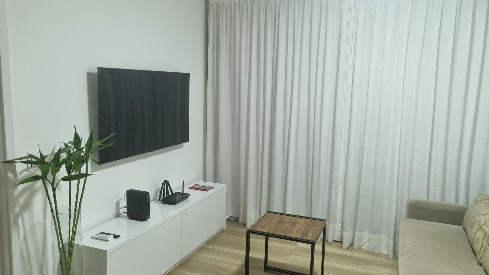 Nhà nghỉ Maravilhoso Apto, Predio Premiado, 40 Metros 2 , Uma Wide Hilton Garden, Localizacao De Sao Paulo, Metro Fradique Coutinho, Garagem Inclusa *
