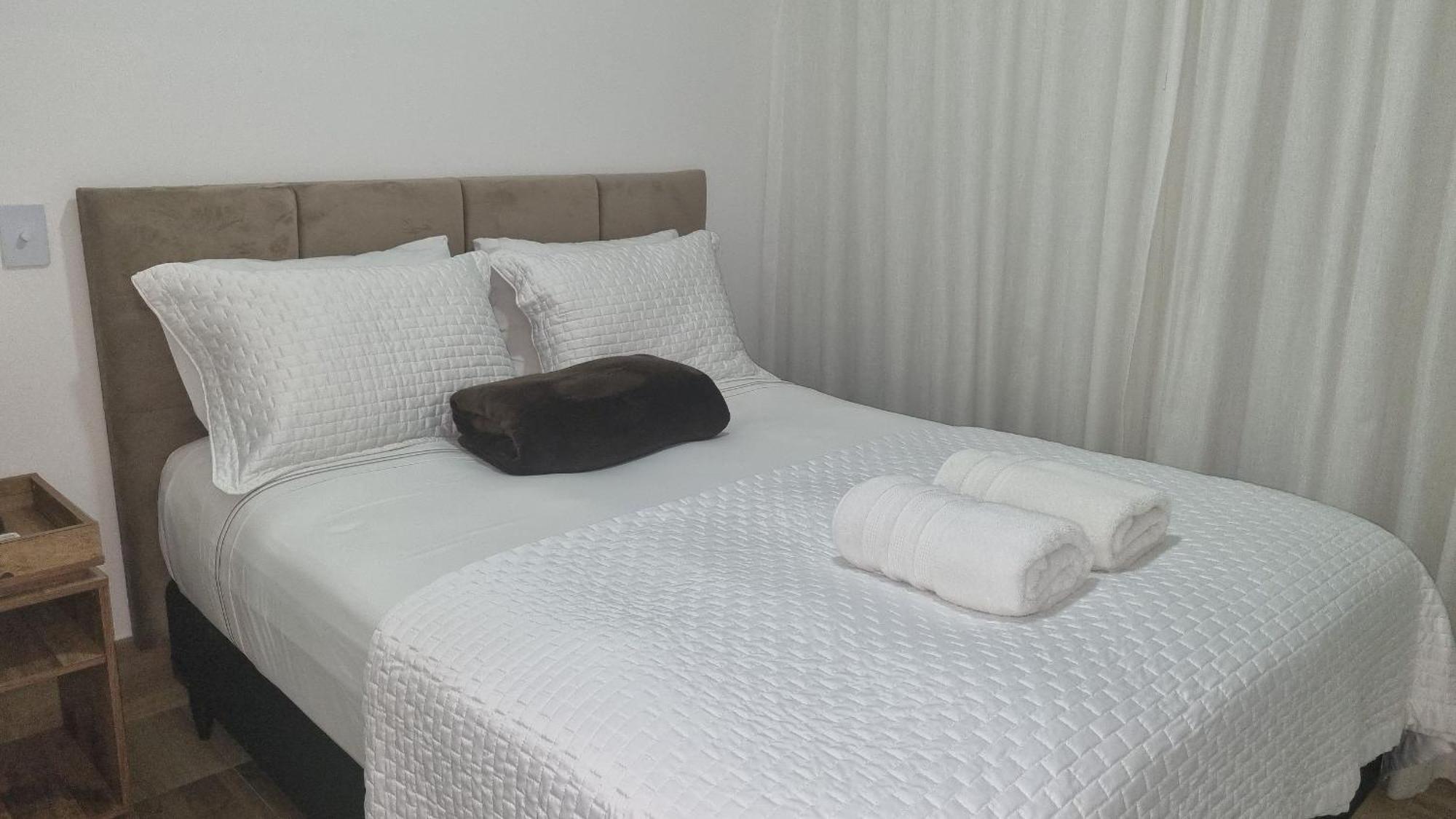 Maravilhoso Apto, Predio Premiado, 40 Metros 2 , Uma Wide Hilton Garden, Localizacao De Sao Paulo, Metro Fradique Coutinho, Garagem Inclusa *
