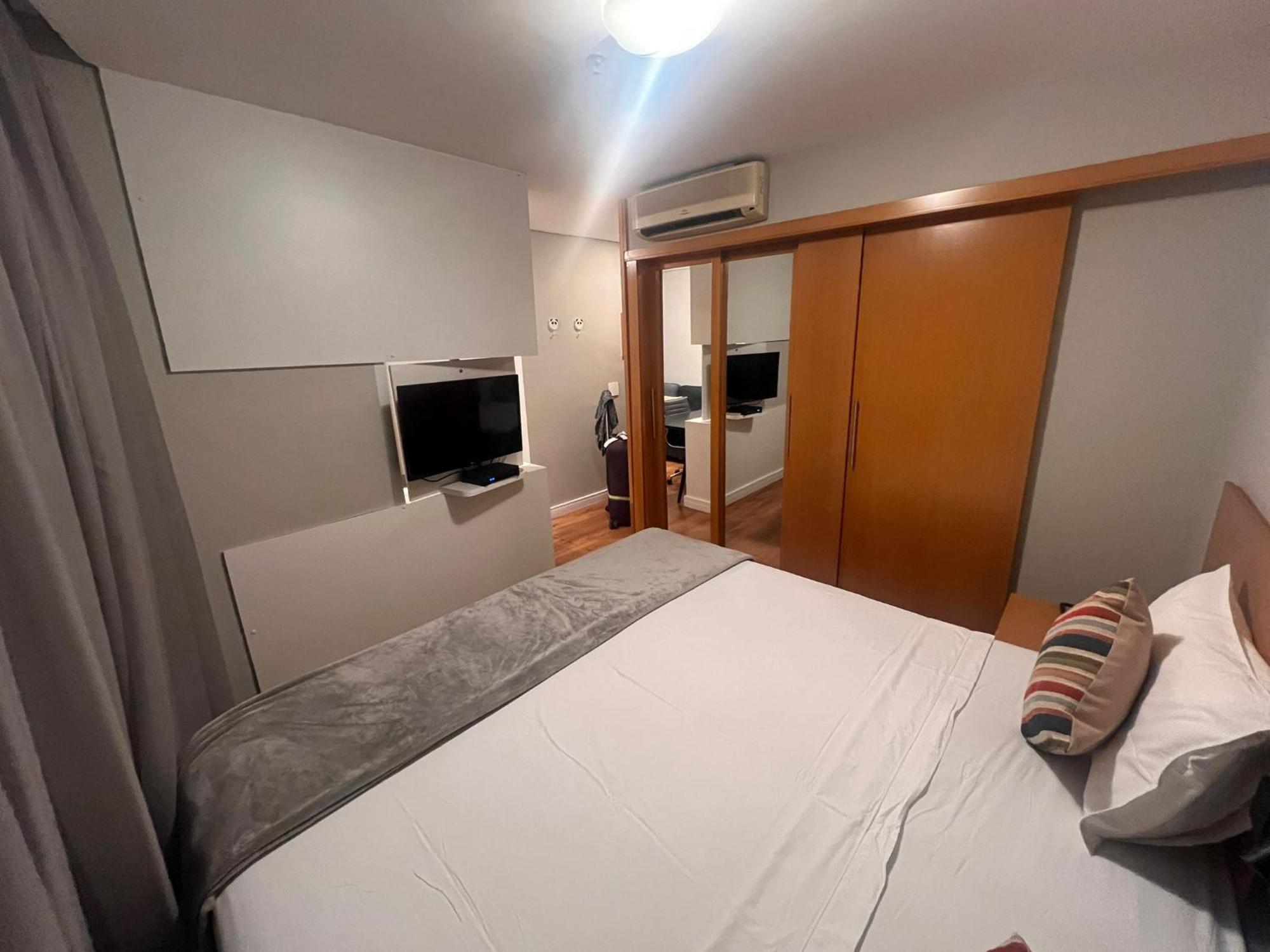 Flat Confortavel Prox Ibirapuera E Jardins Com Garagem