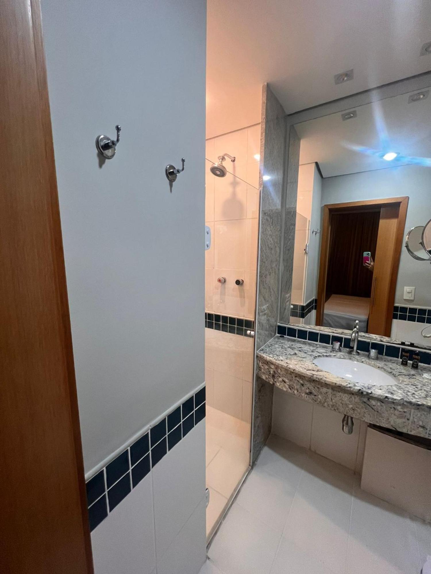 Flat Confortavel Prox Ibirapuera E Jardins Com Garagem Aparthotel Sao Paulo