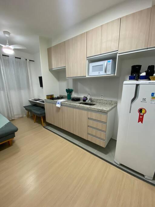 Apartment 05 - Apto Liberdade Se 500'metro