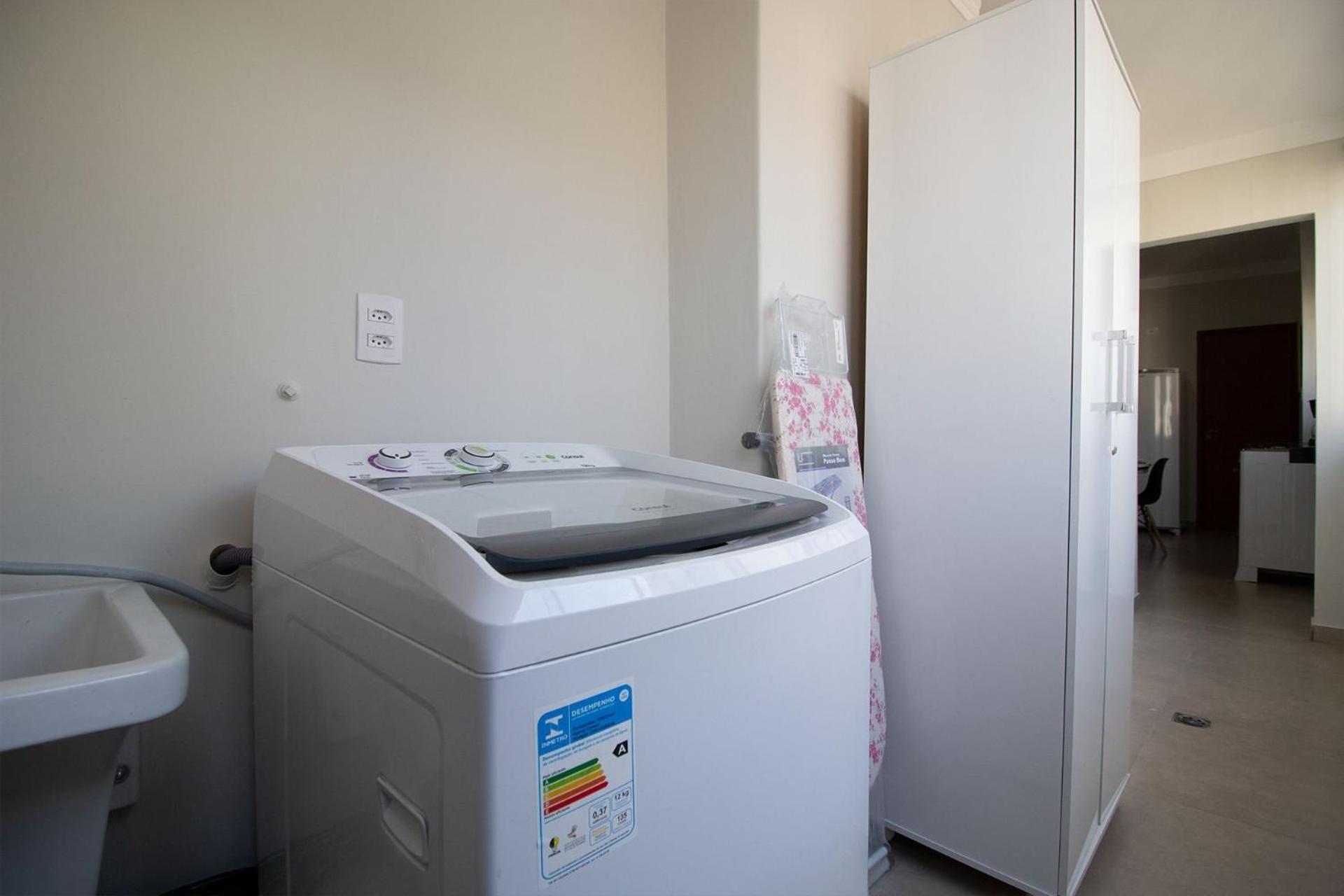 Apartamento Ape 100 M² Com Terraco Amplo, Garagem E A/c *