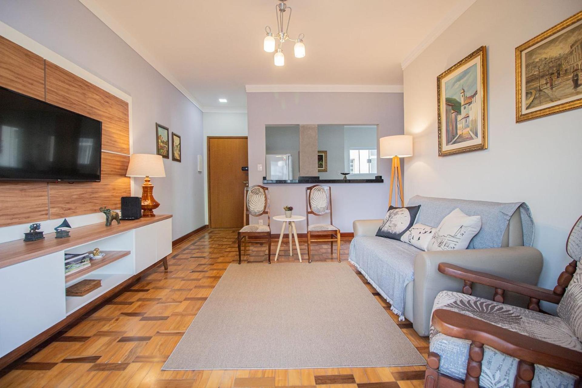 Apartamento Ape 100 M² Com Terraco Amplo, Garagem E A/c *