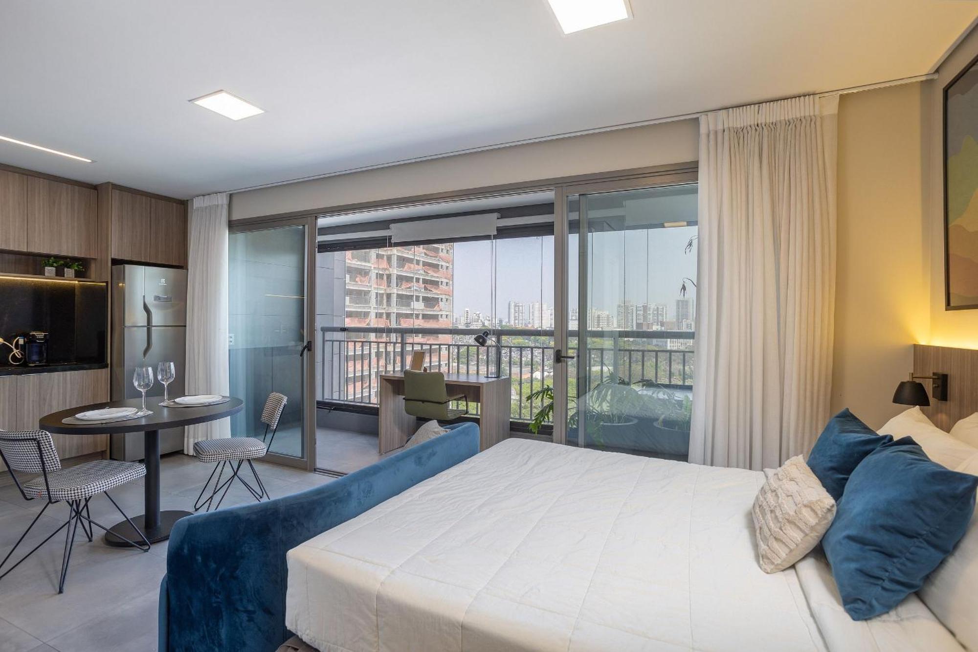 Apartment Platina 220 *