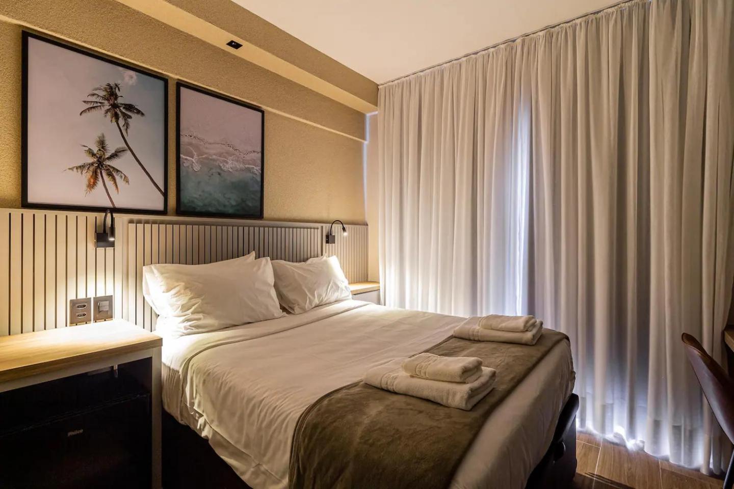 Booksampa Be Urban 214 Prox Metro Brooklin