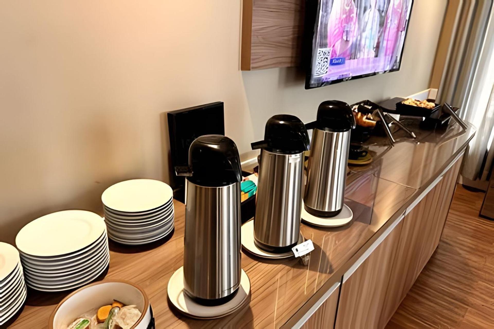 Flats Em Moema: Metro, Wifi, Ar E Manobrista Apartment
