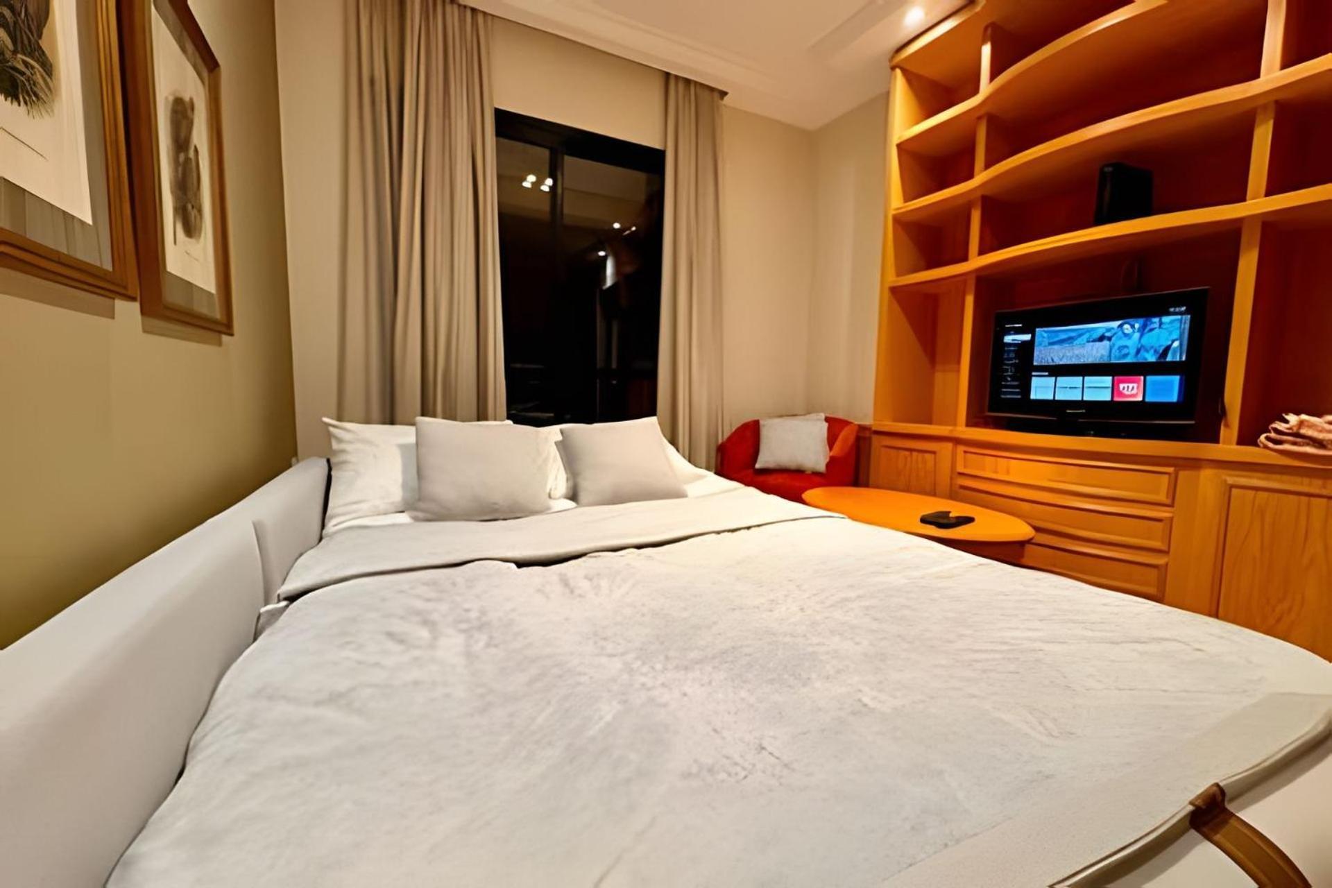Flats Em Moema: Metro, Wifi, Ar E Manobrista Apartment Sao Paulo