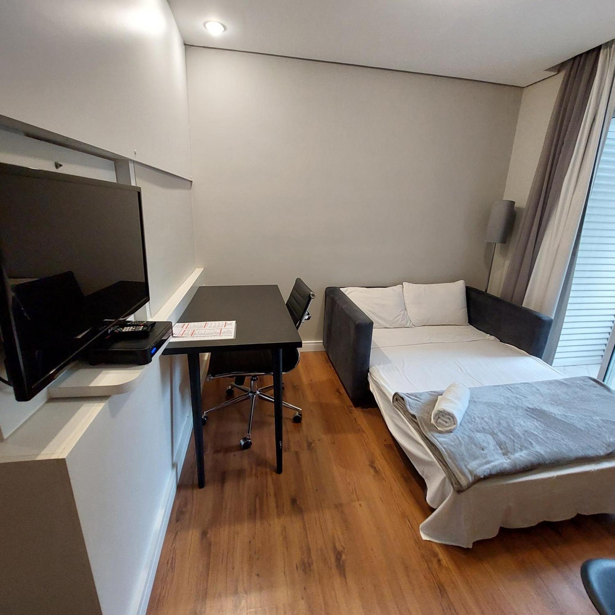 Aparthotel Flat Confortavel Prox Ibirapuera E Jardins Com Garagem Sao Paulo