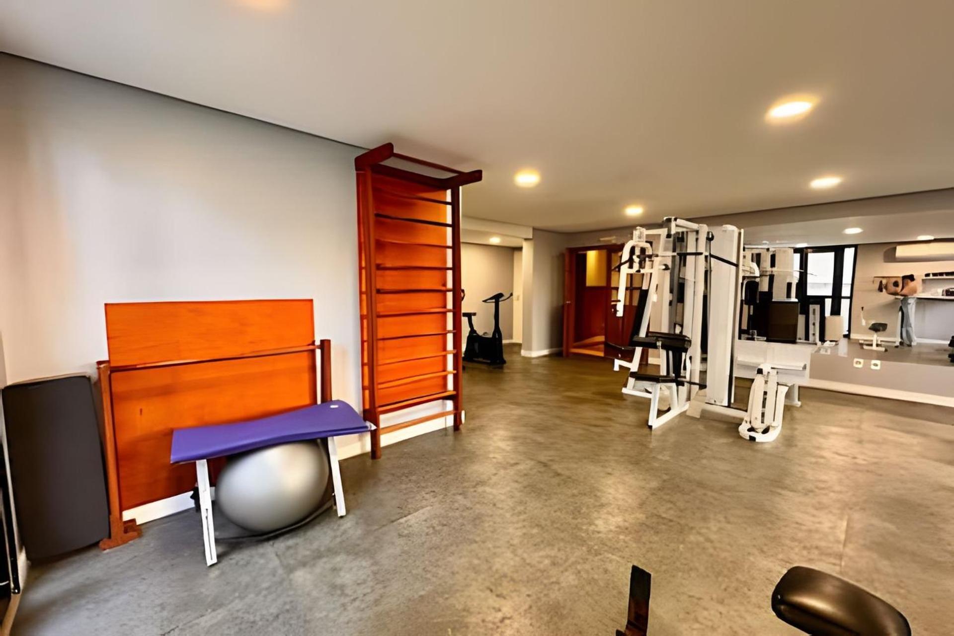 Apartment Flats Em Moema: Metro, Wifi, Ar E Manobrista