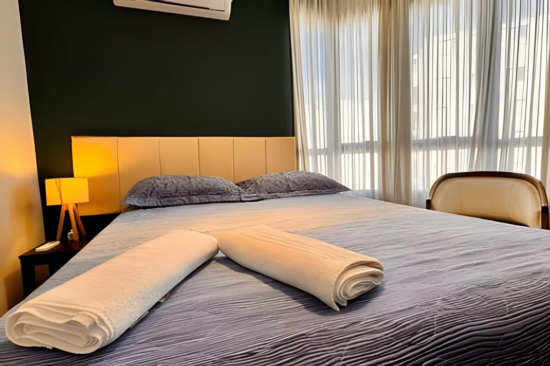 Apartment Flats Em Moema: Metro, Wifi, Ar E Manobrista *