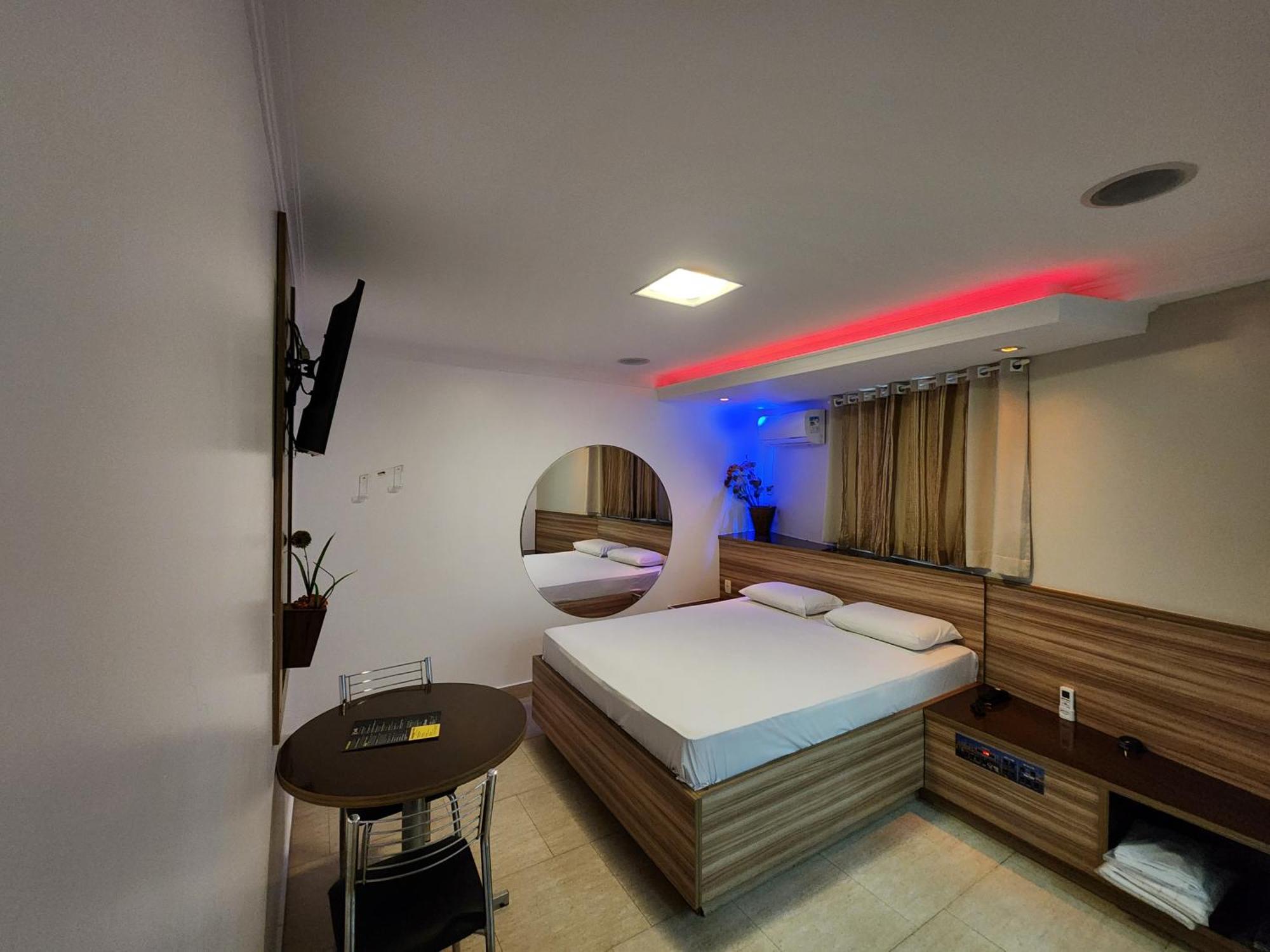 Liebeshotel Gaia Radial Leste (adults Only)