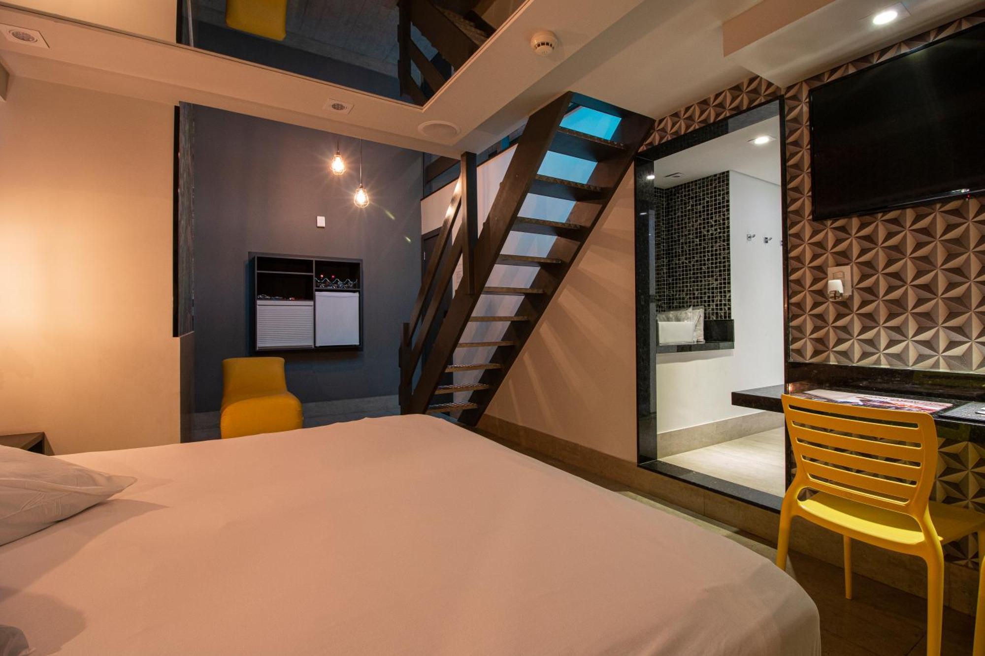 Yetişkin Oteli Opium (adults Only)