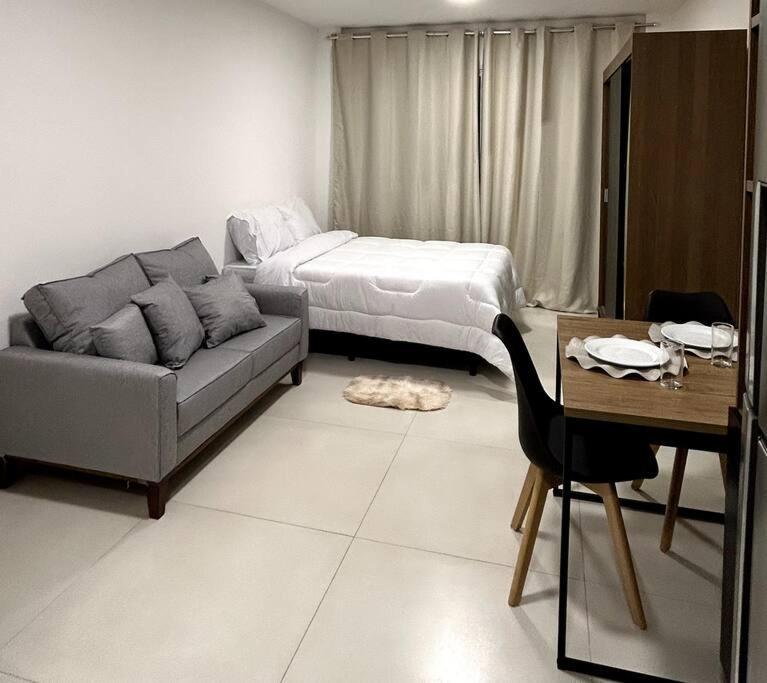 621 - Santana Apartemen