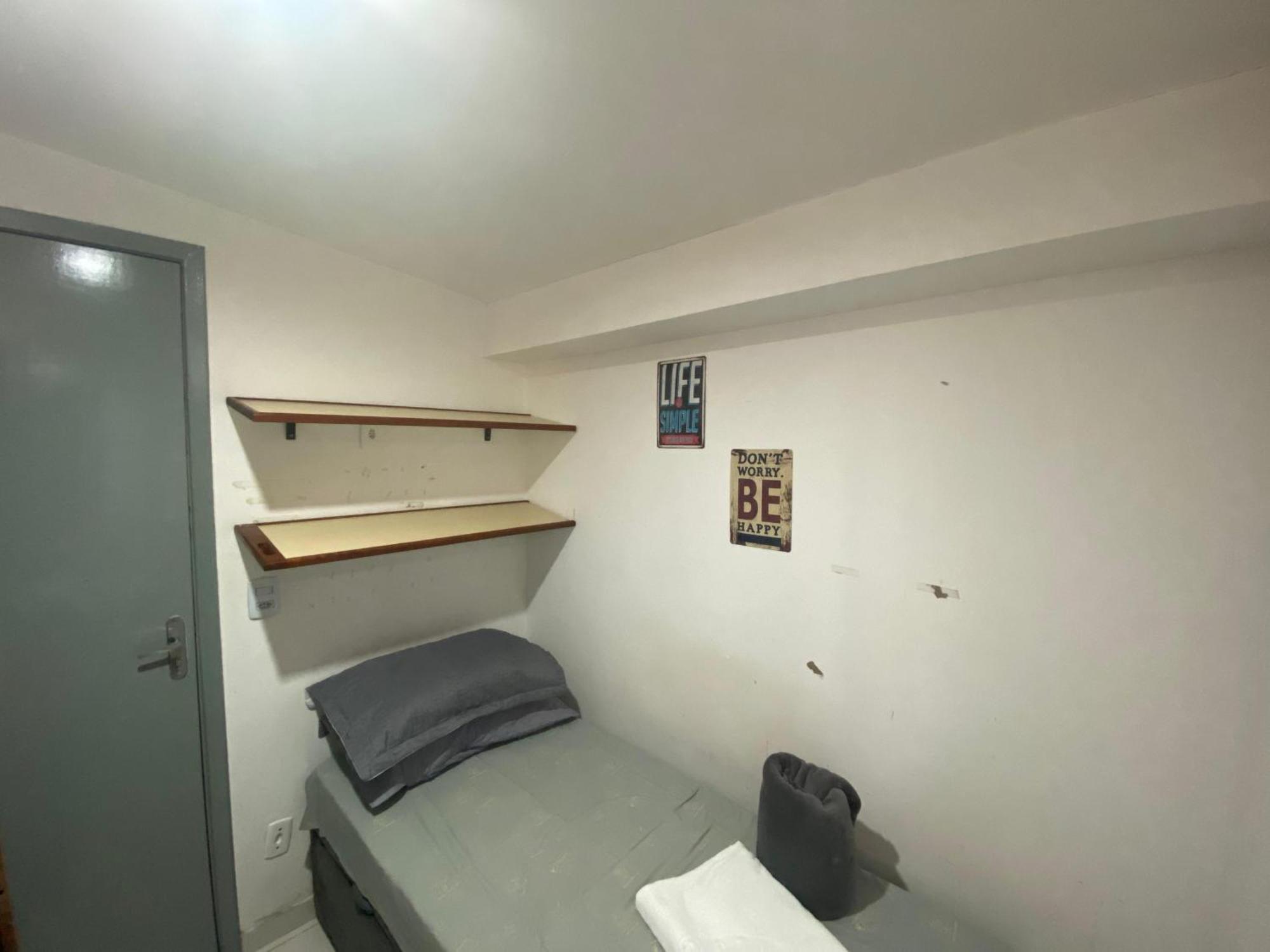 Quarto Feminino C Enxoval Proximo Ao Metro * Sao Paulo