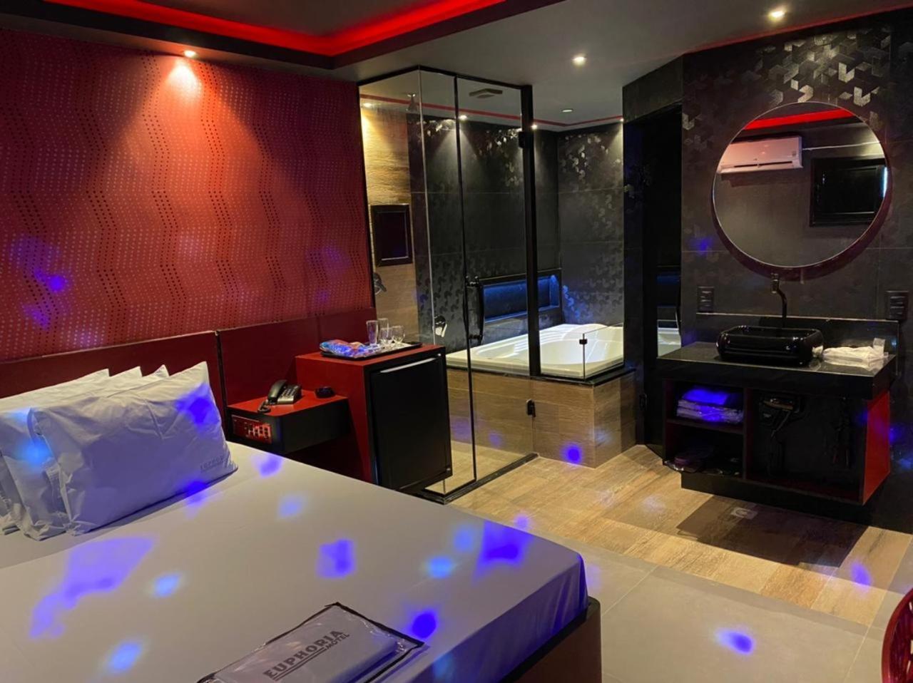 Hotel do amor Euphoria *