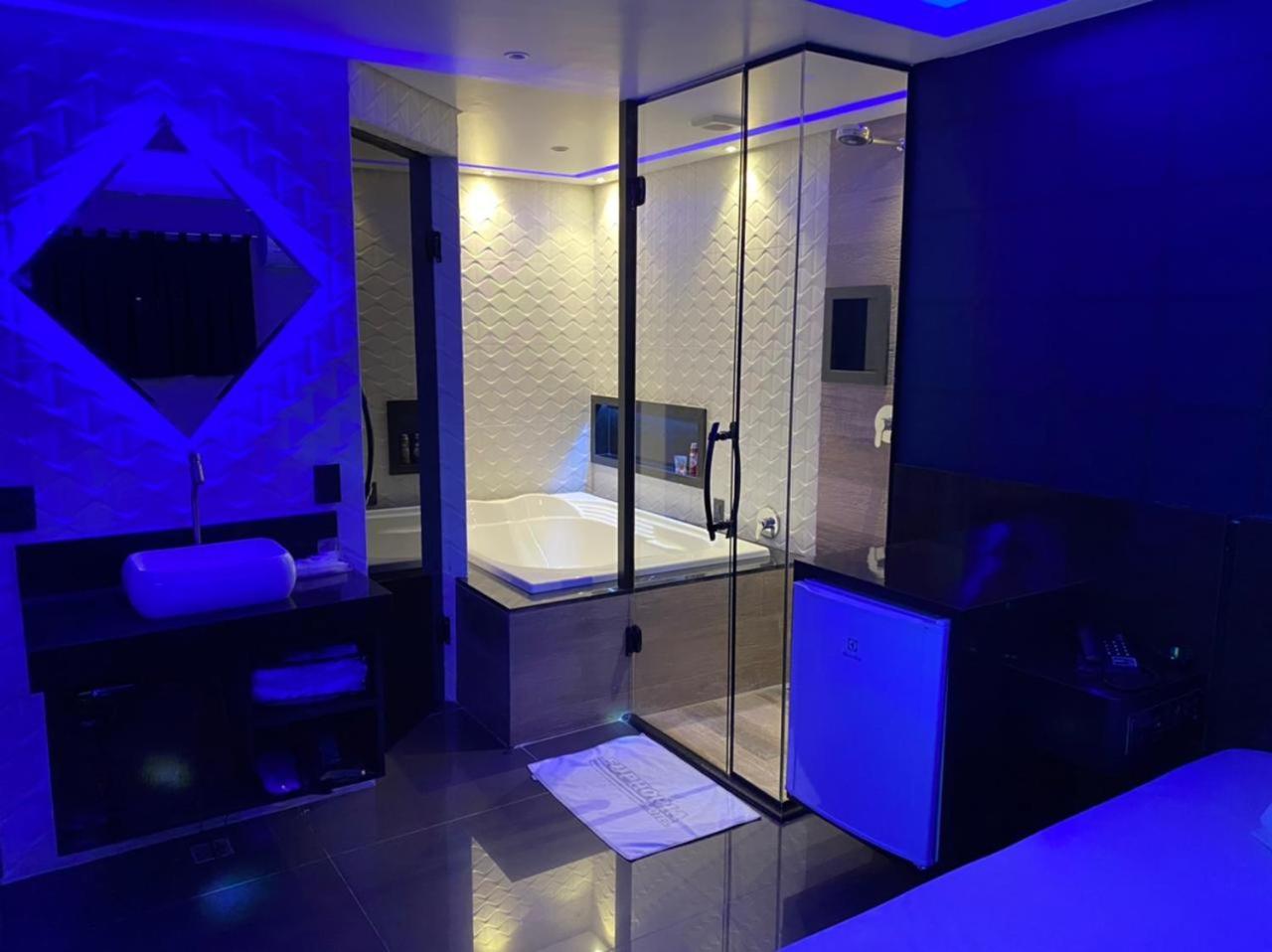 Euphoria Hotel do amor