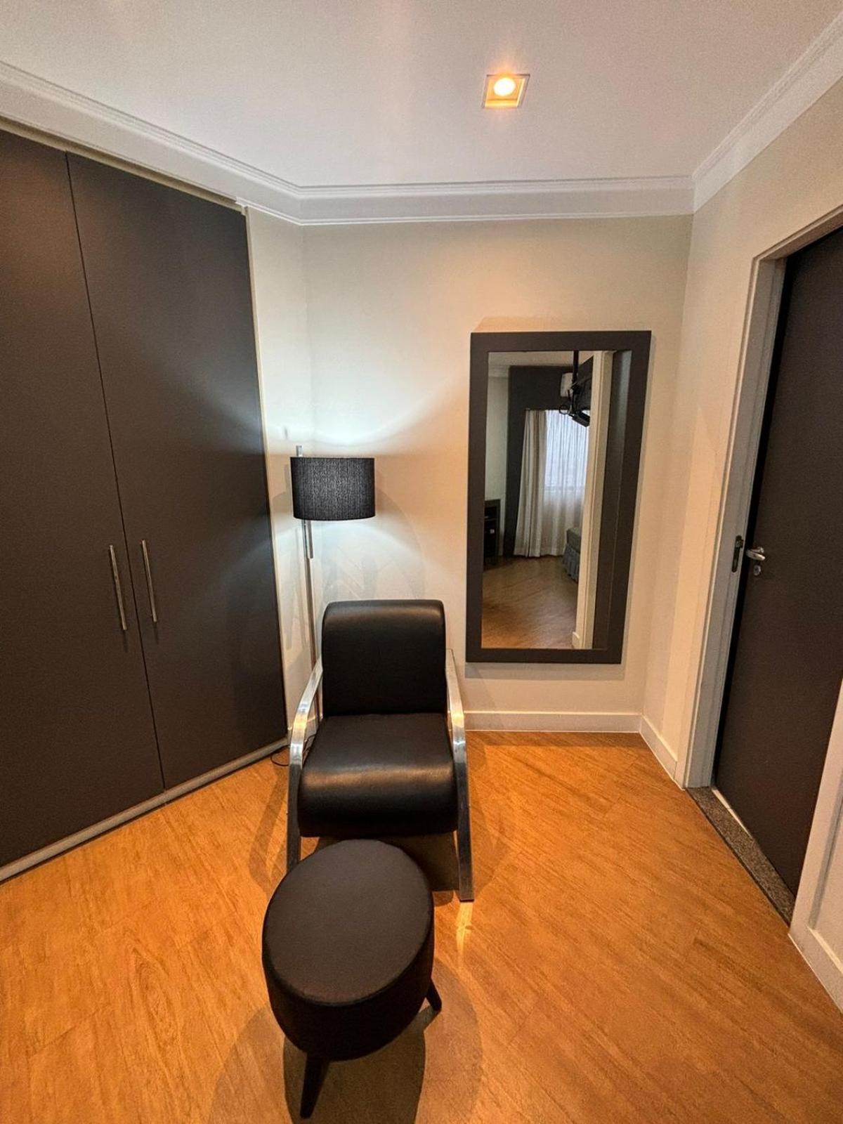 Flat Aeroporto Congonhas Nobil Vista Pista Garagem Gratis 2005 Apartemen Sao Paulo